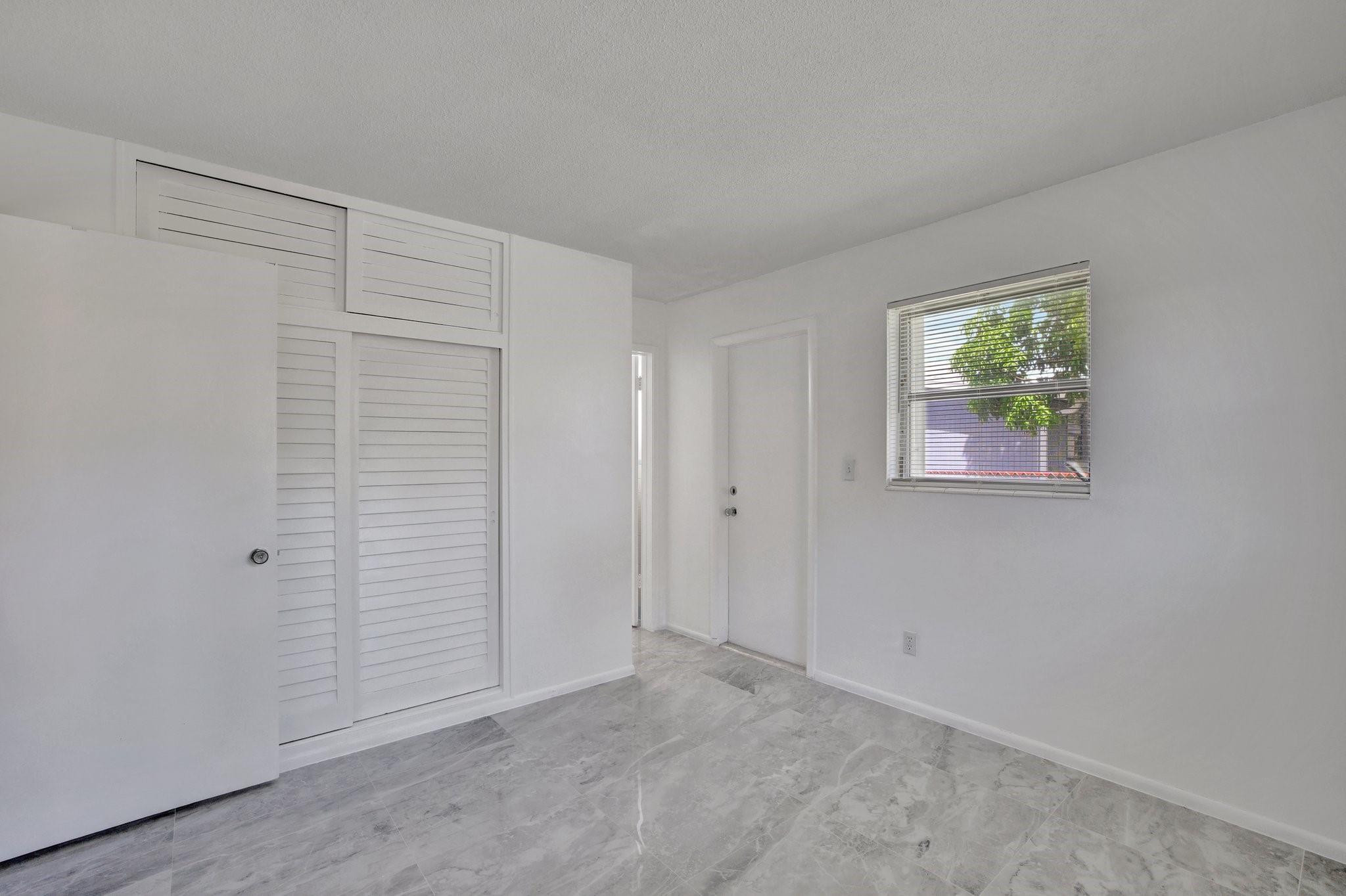 5120 NE 18th Ave 2