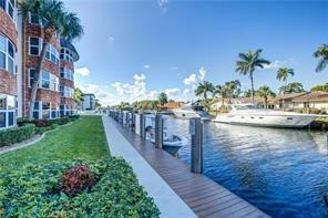 3121 NE 51st St 106E