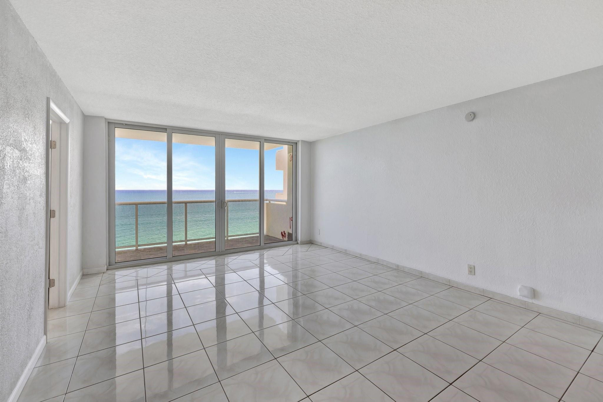 3140 S Ocean Dr 2105