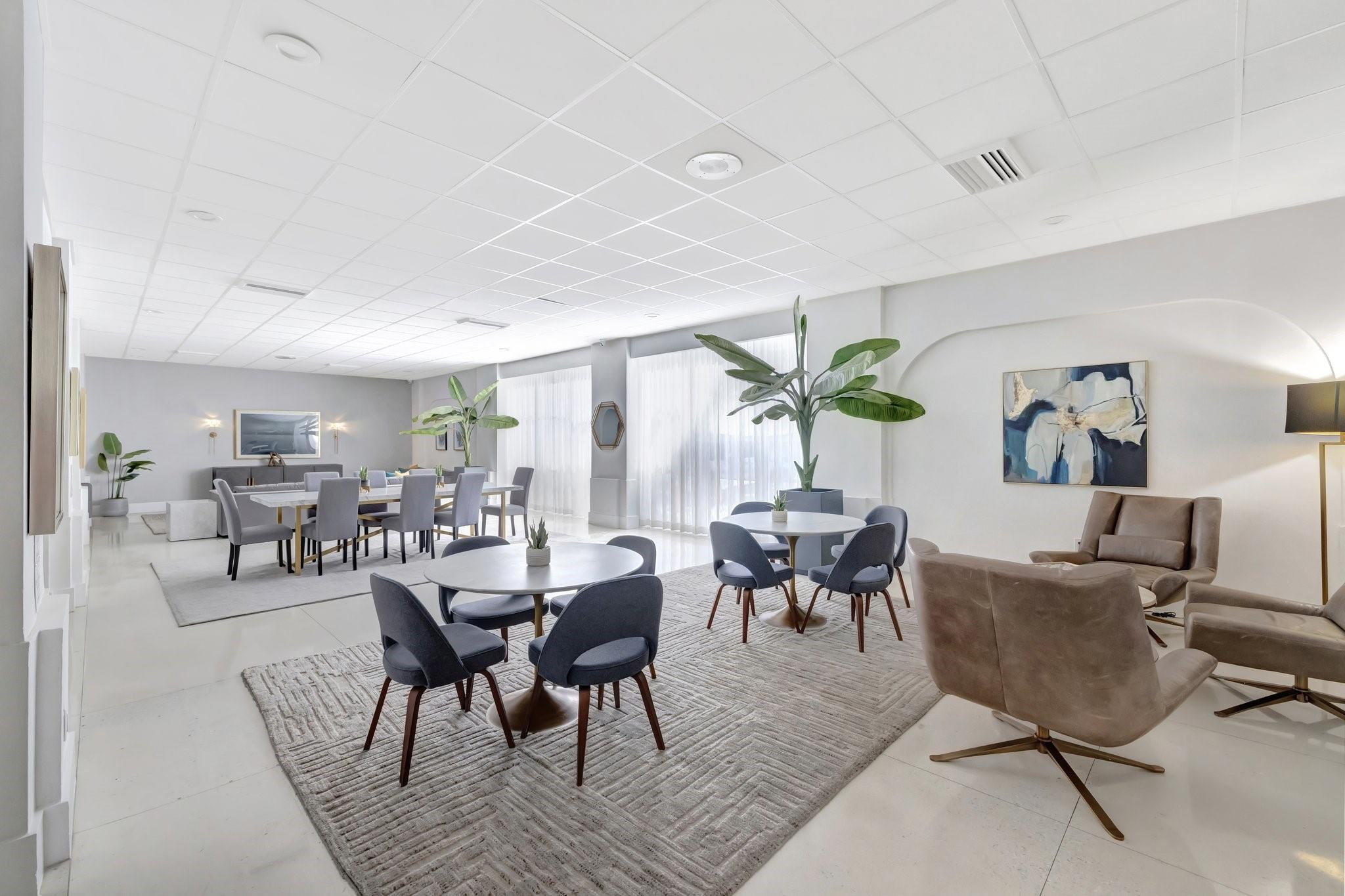 3140 S Ocean Dr 2105