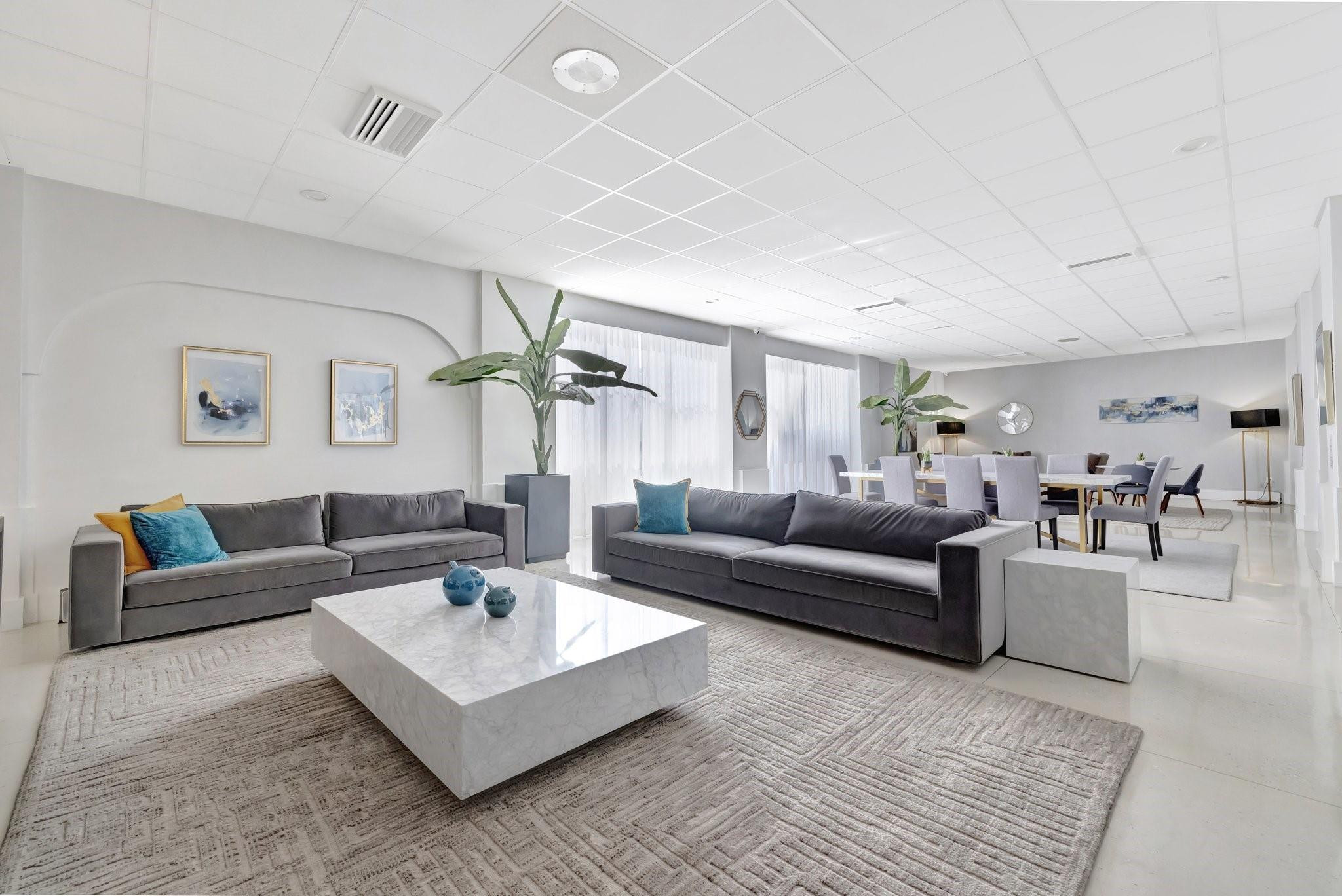 3140 S Ocean Dr 2105