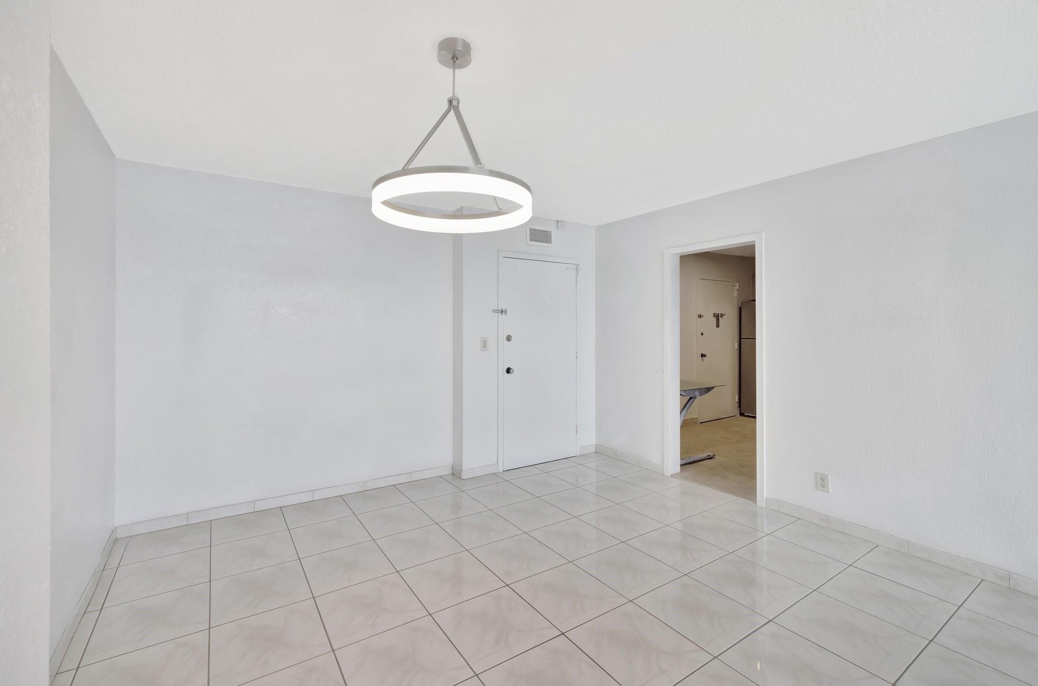 3140 S Ocean Dr 2105