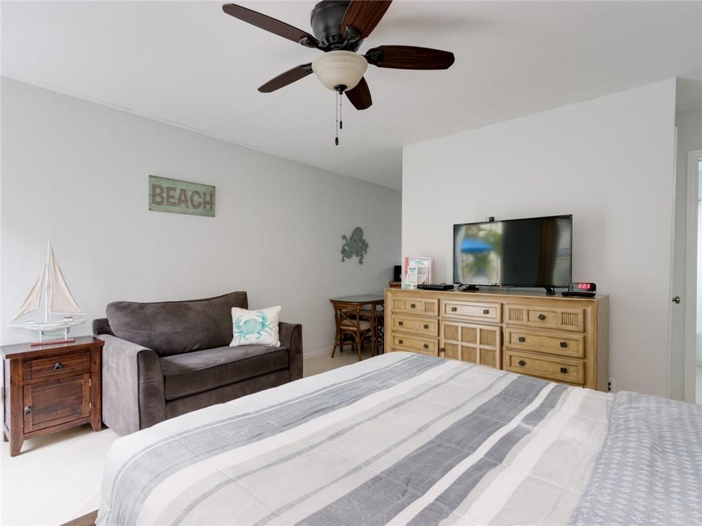 4213 El Mar Dr