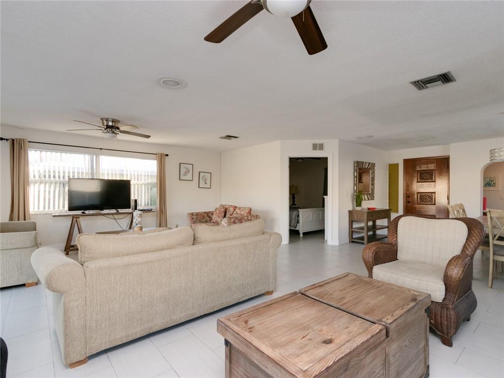 4213 El Mar Dr