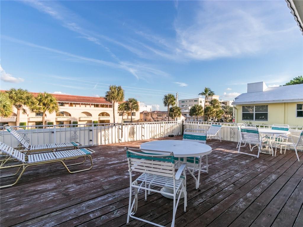 4213 El Mar Dr