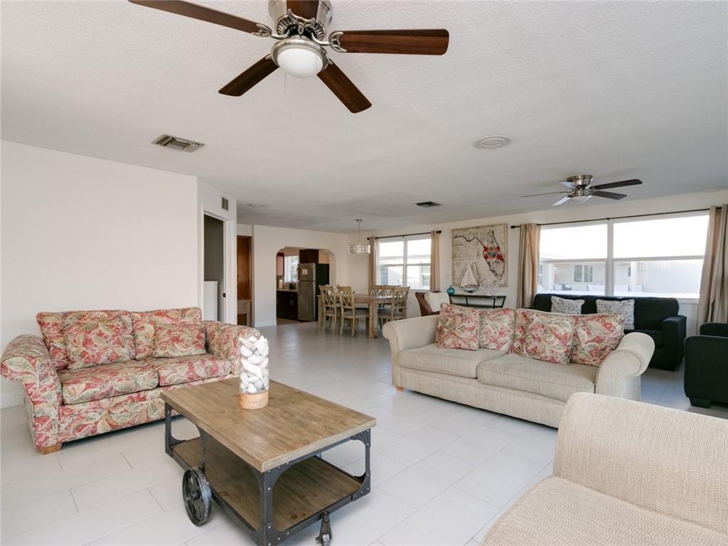 4213 El Mar Dr