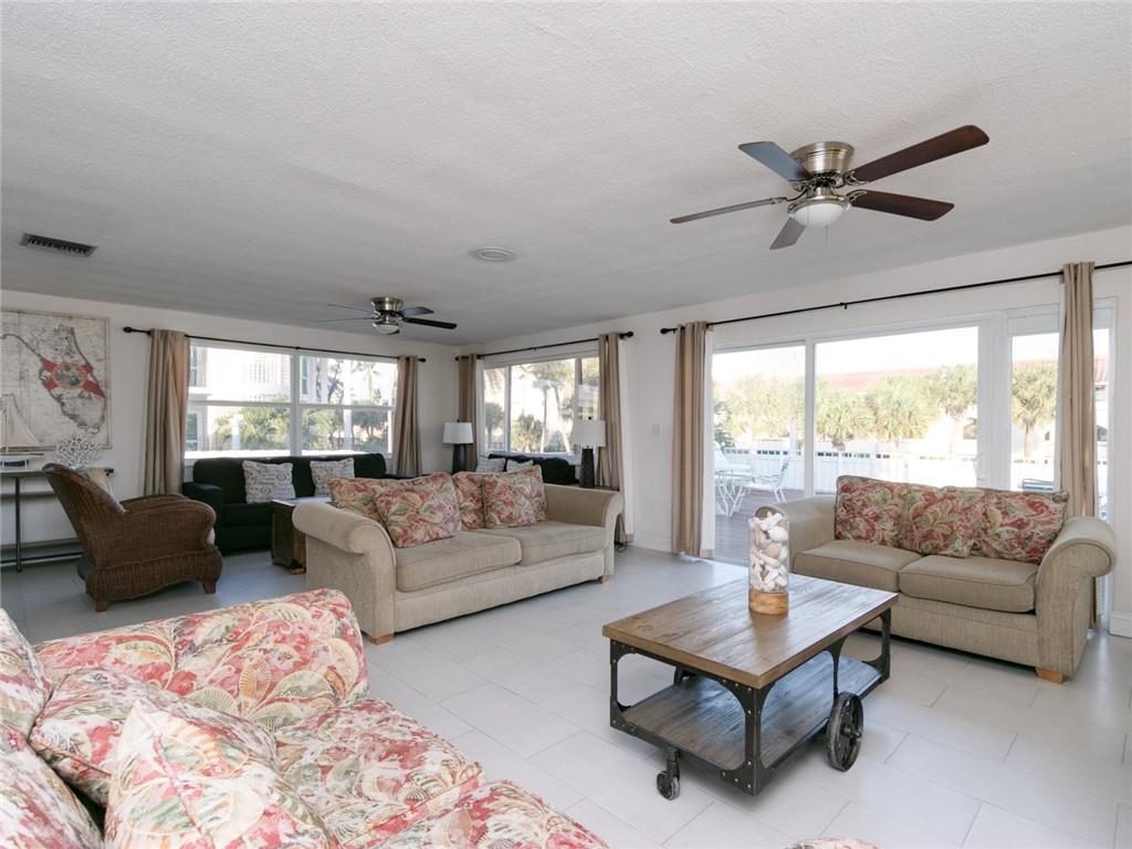 4213 El Mar Dr