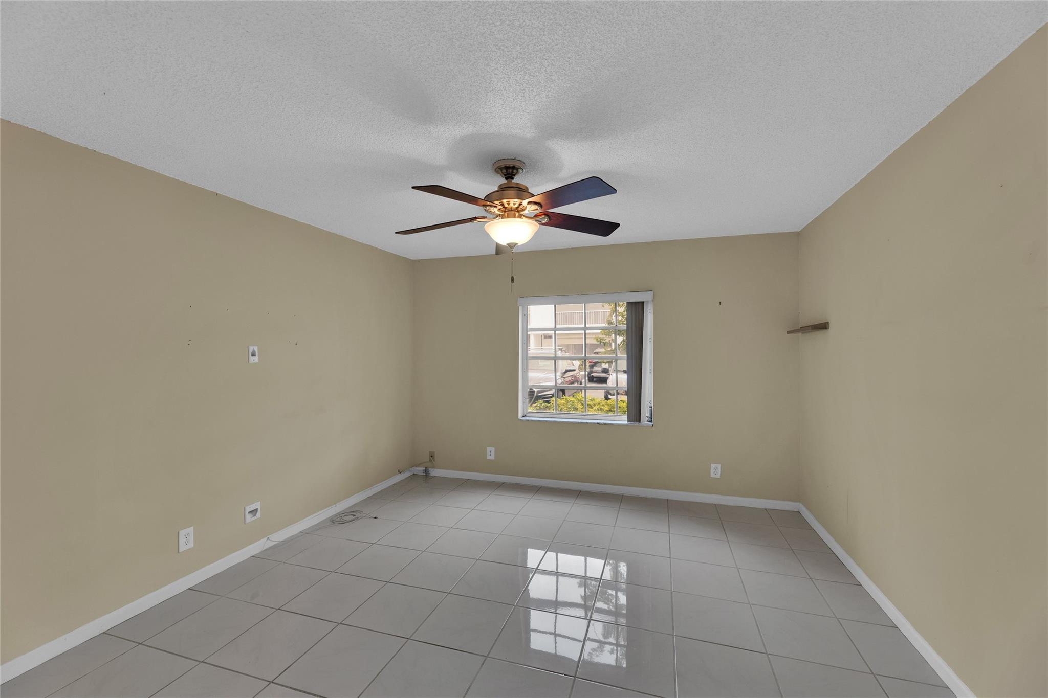 6507 Bay Club Drive 6507-1