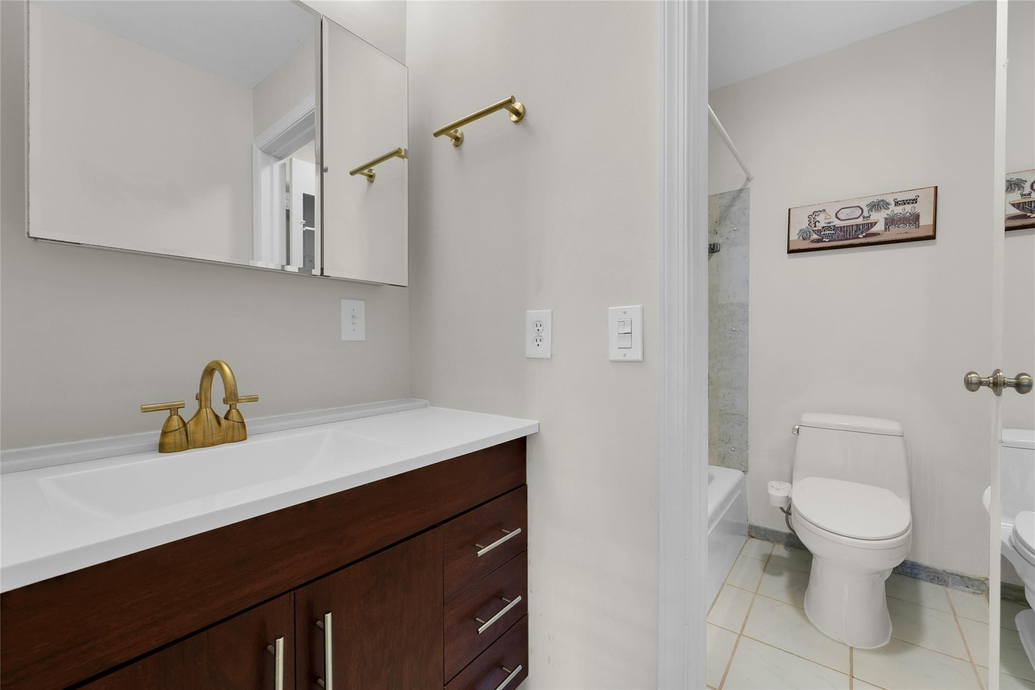 6507 Bay Club Drive 6507-1