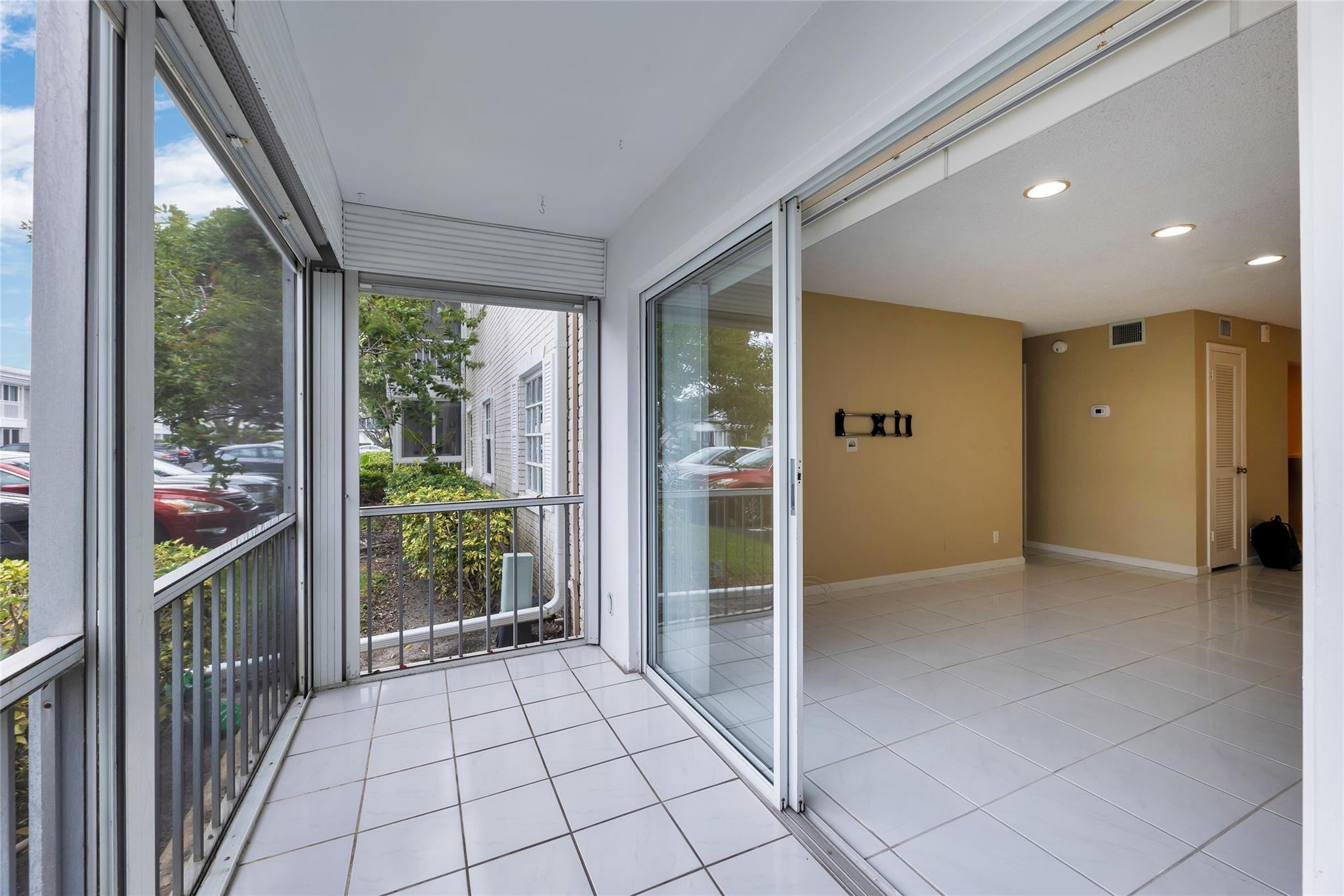 6507 Bay Club Drive 6507-1