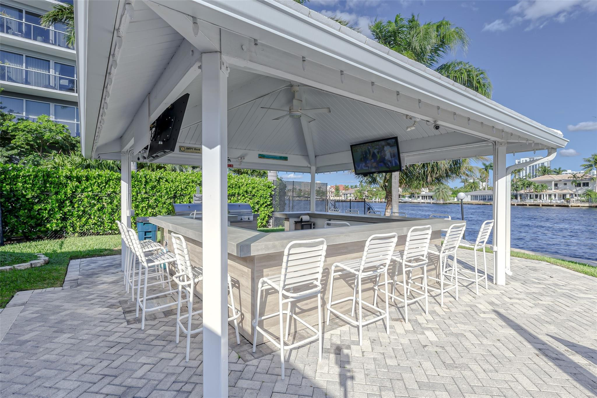 6507 Bay Club Drive 6507-1