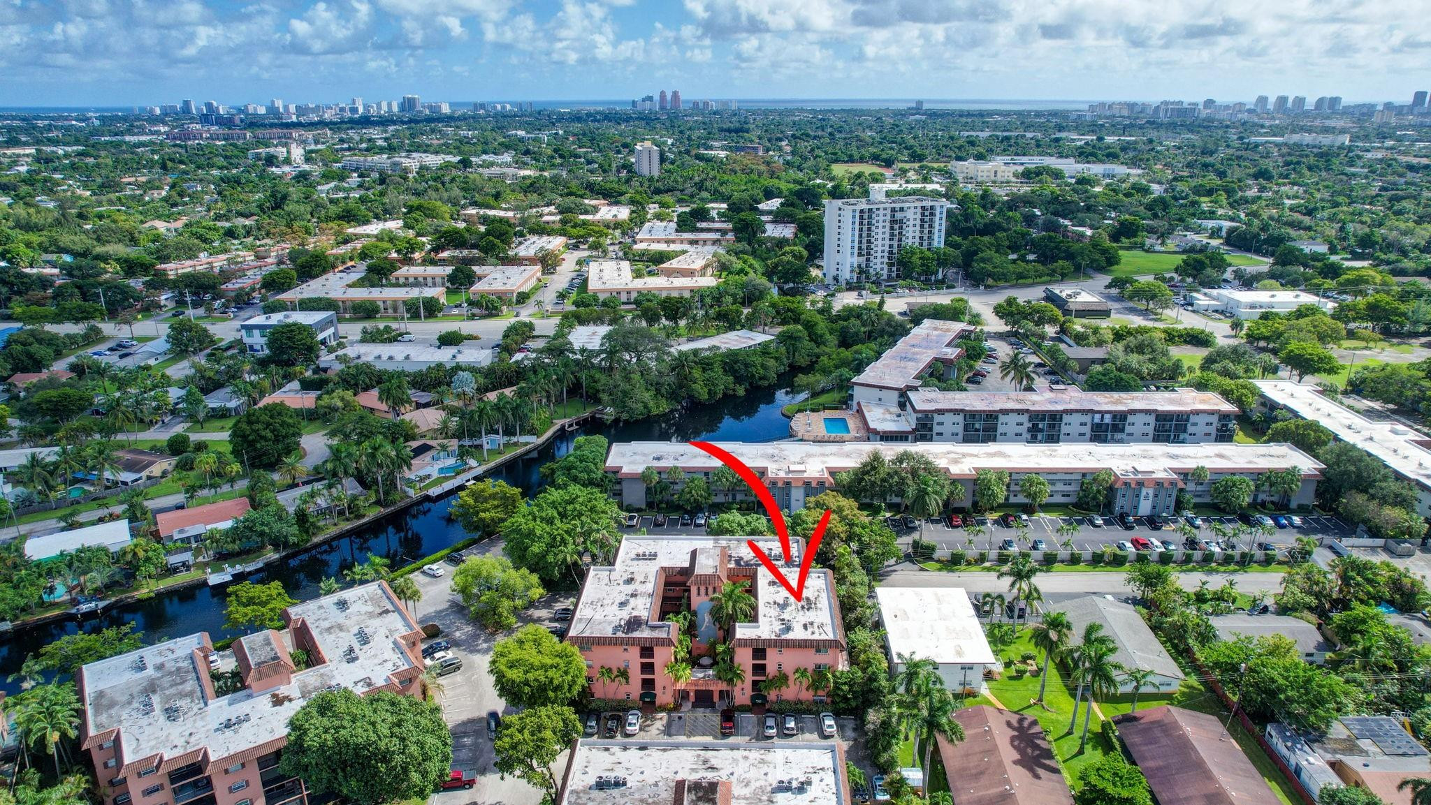 640 Tennis Club Dr 111