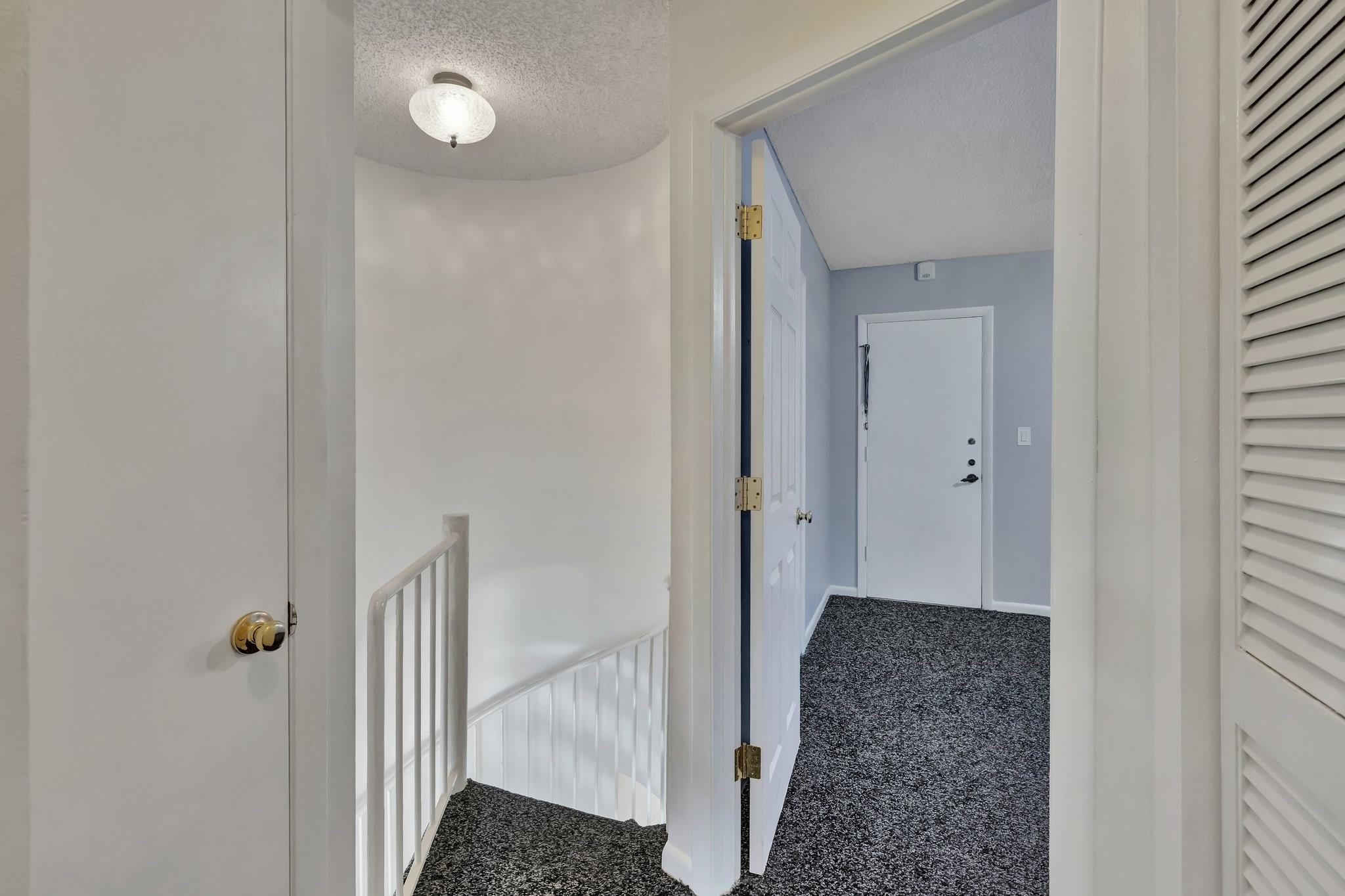 640 Tennis Club Dr 111