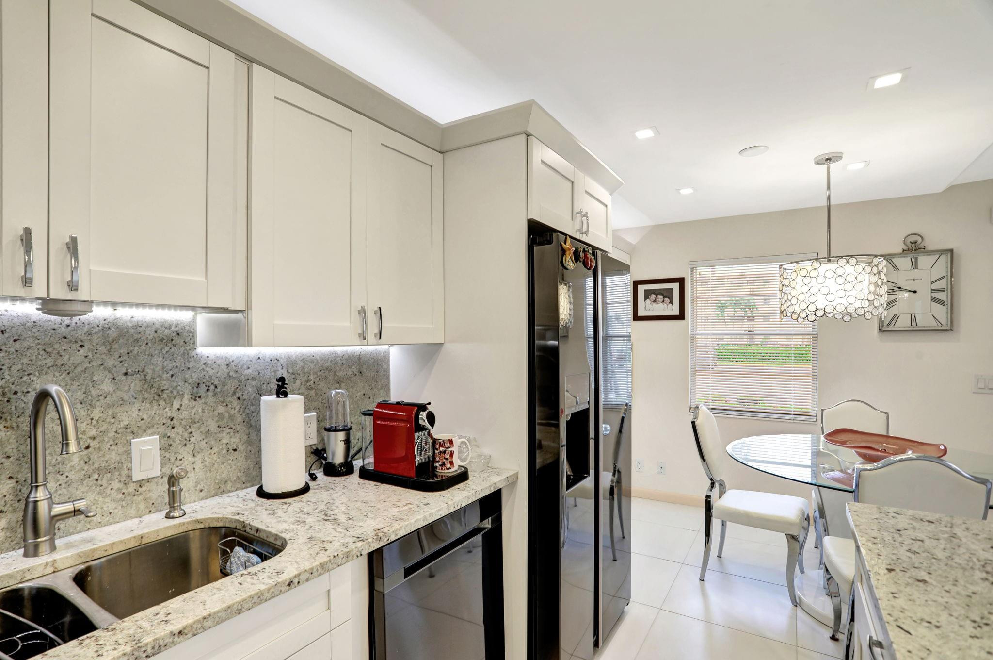 1069 Guildford D 1069