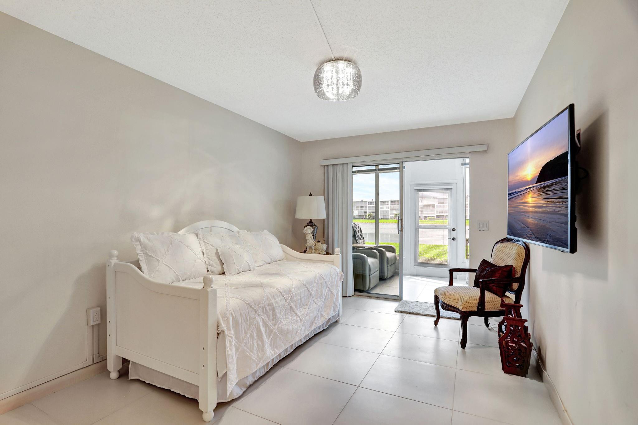 1069 Guildford D 1069