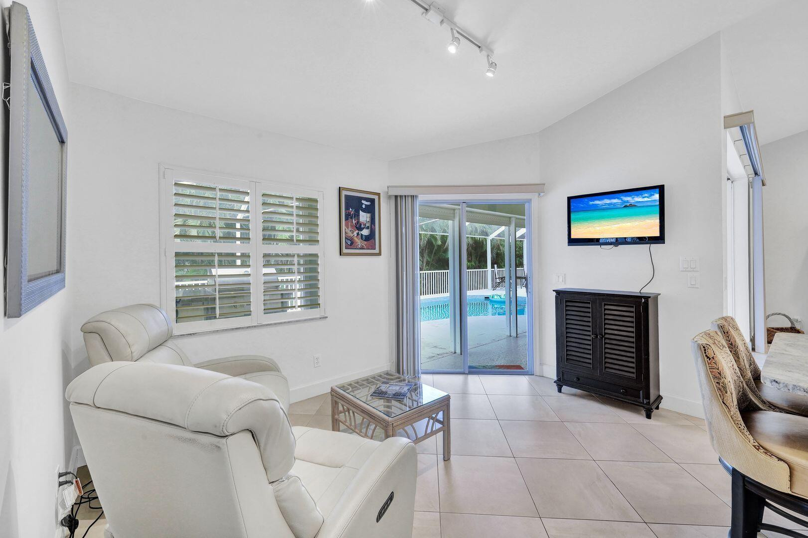 504 Birwood Ter