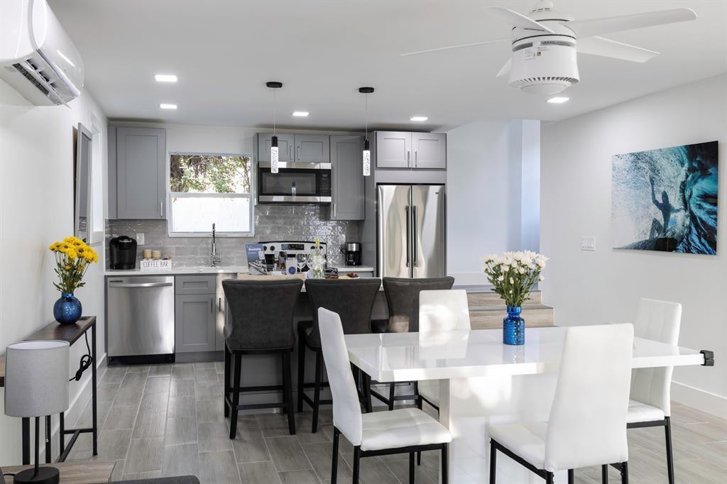 4558 Bougainvilla Dr