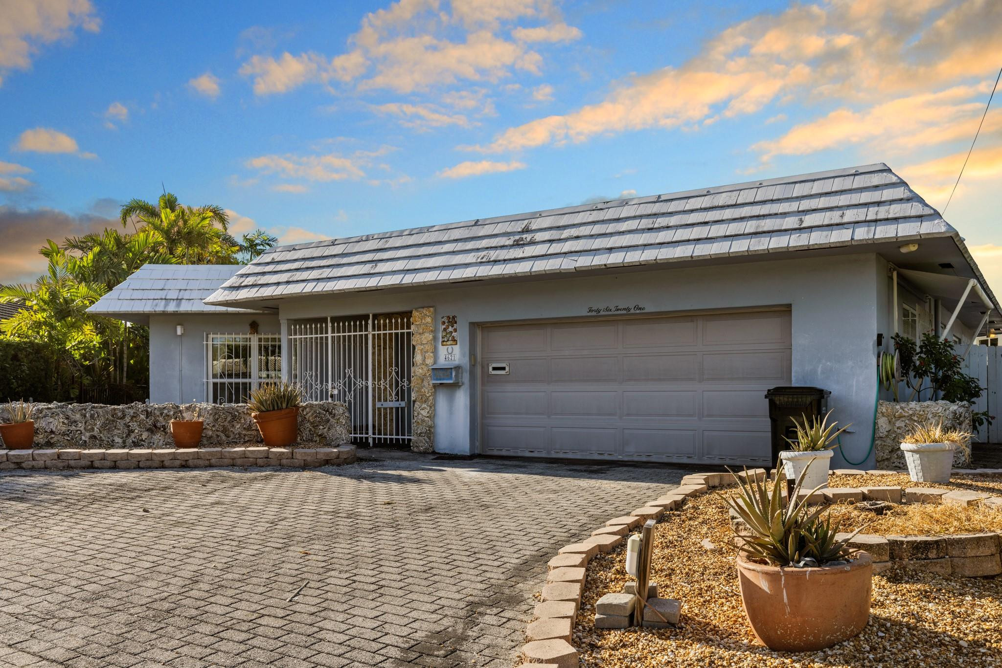 4621 W Tradewinds Avenue, Lauderdale-By-The-Sea