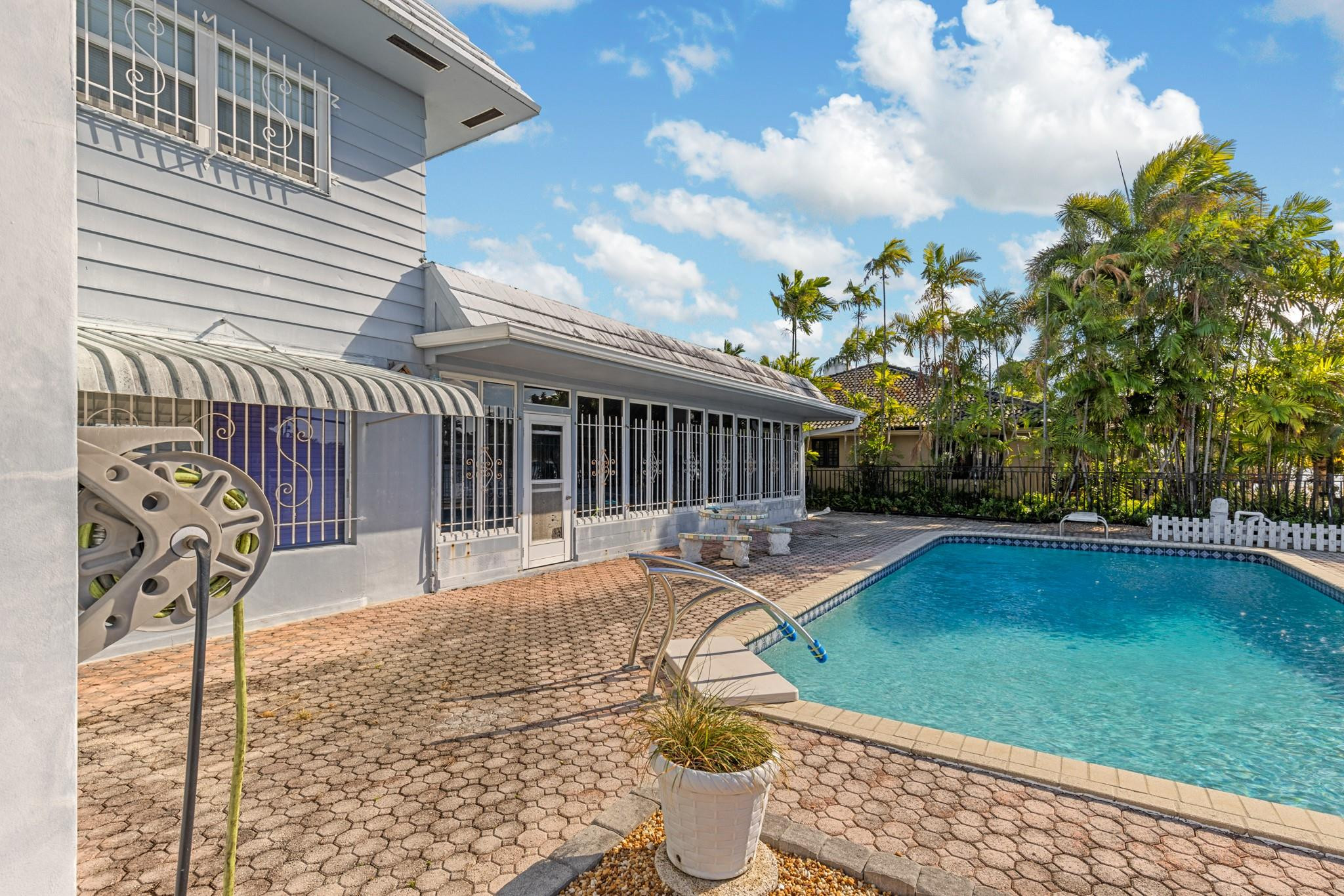 4621 W Tradewinds Avenue, Lauderdale-By-The-Sea