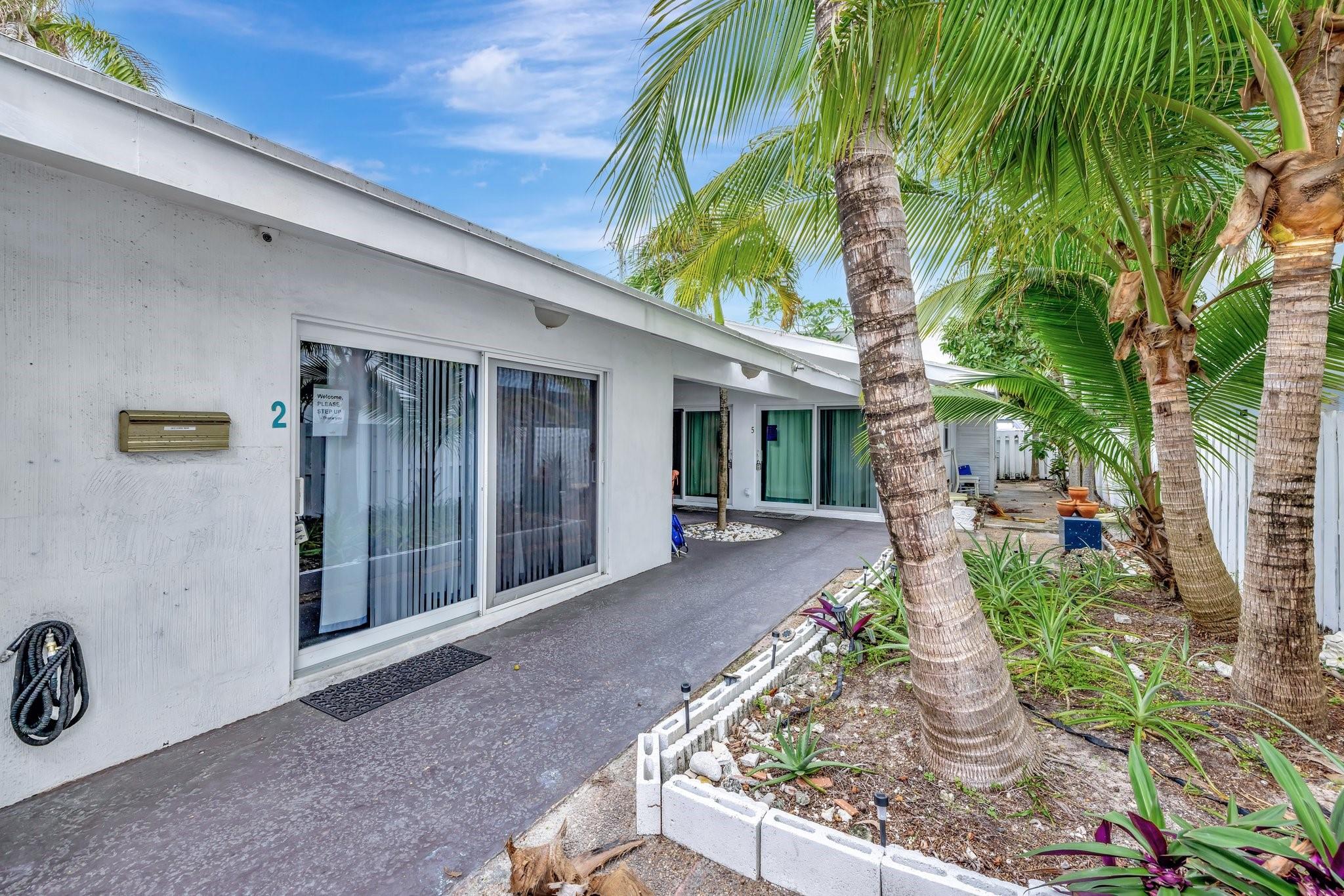 4548 N Ocean 4