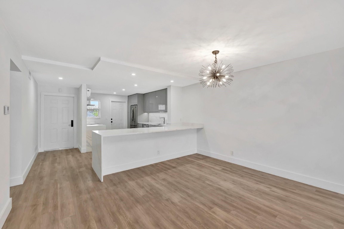 3111 NE 51st St 206C