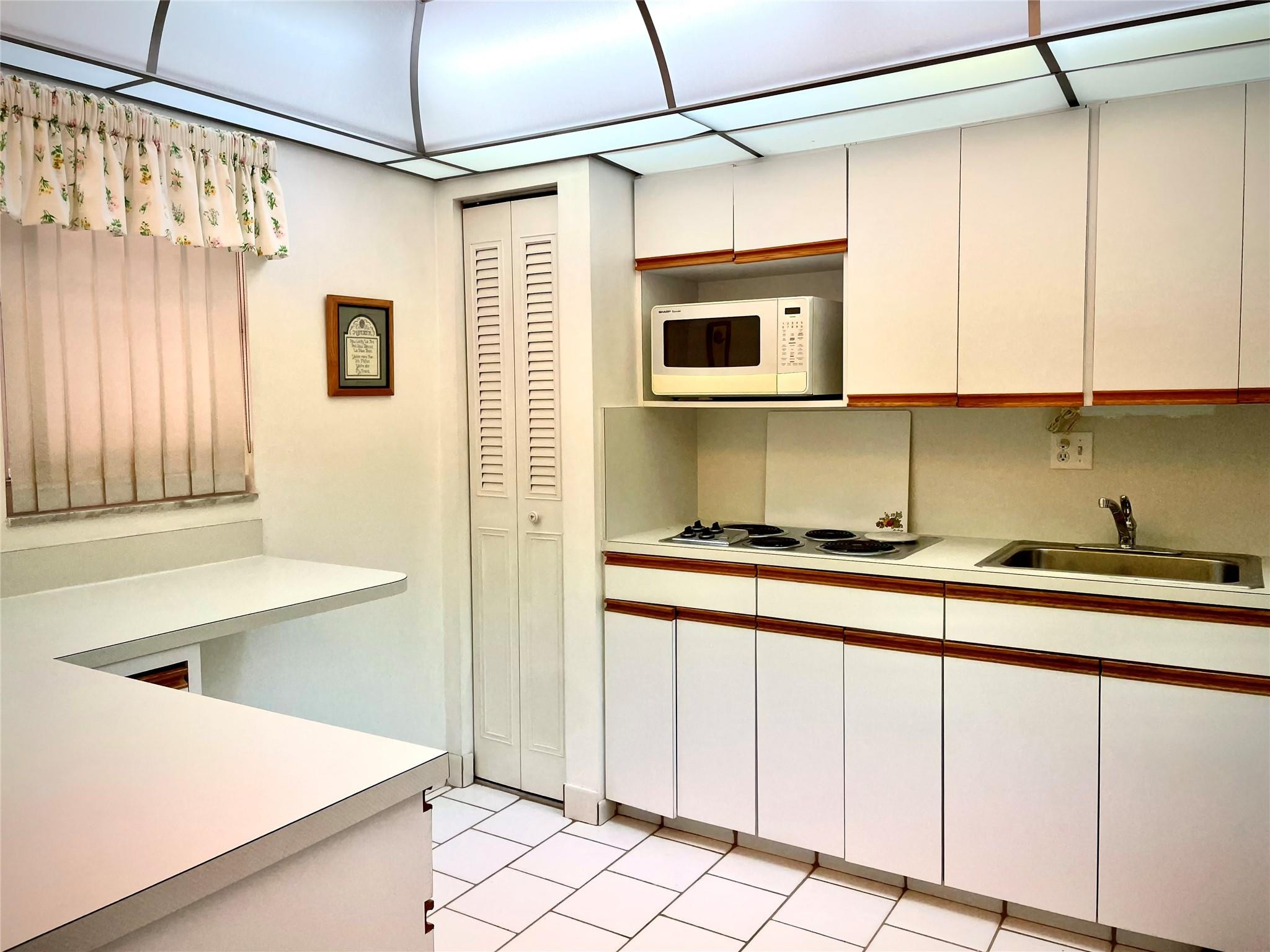 4629 Poinciana Street 314, Lauderdale-By-The-Sea Unit: 314