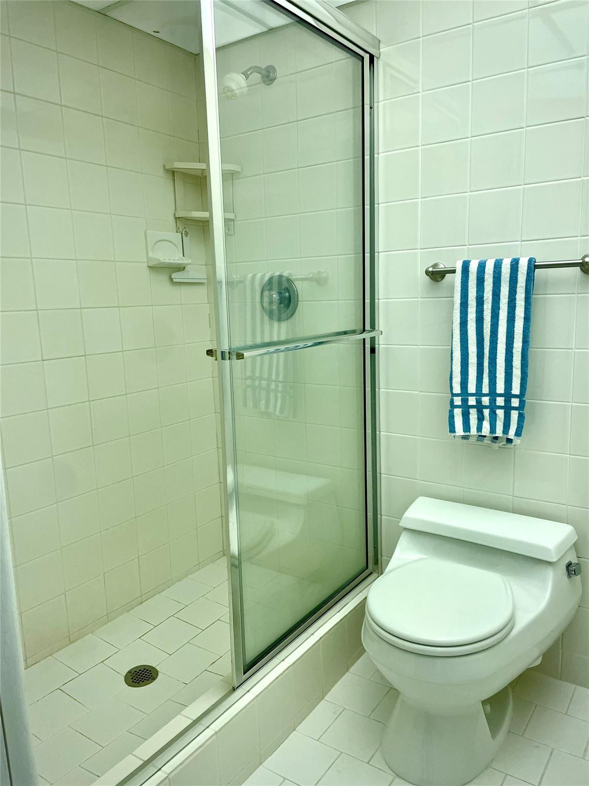 4629 Poinciana Street 314, Lauderdale-By-The-Sea Unit: 314