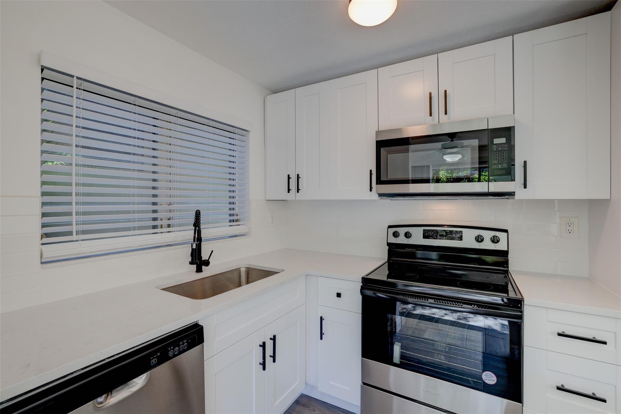 4609 Bougainvilla Dr