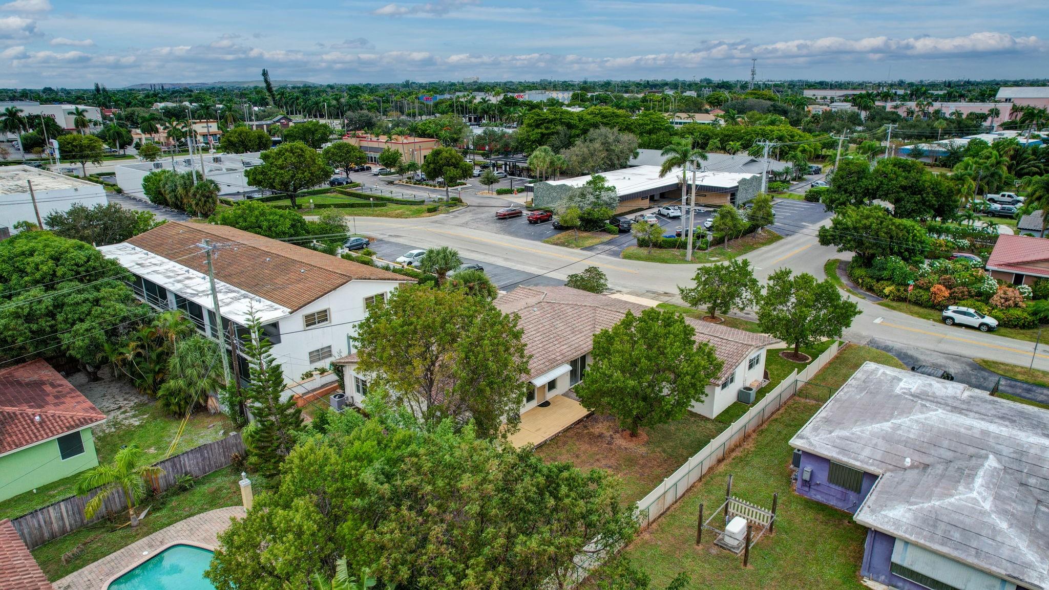 2500 NE 22nd Ct
