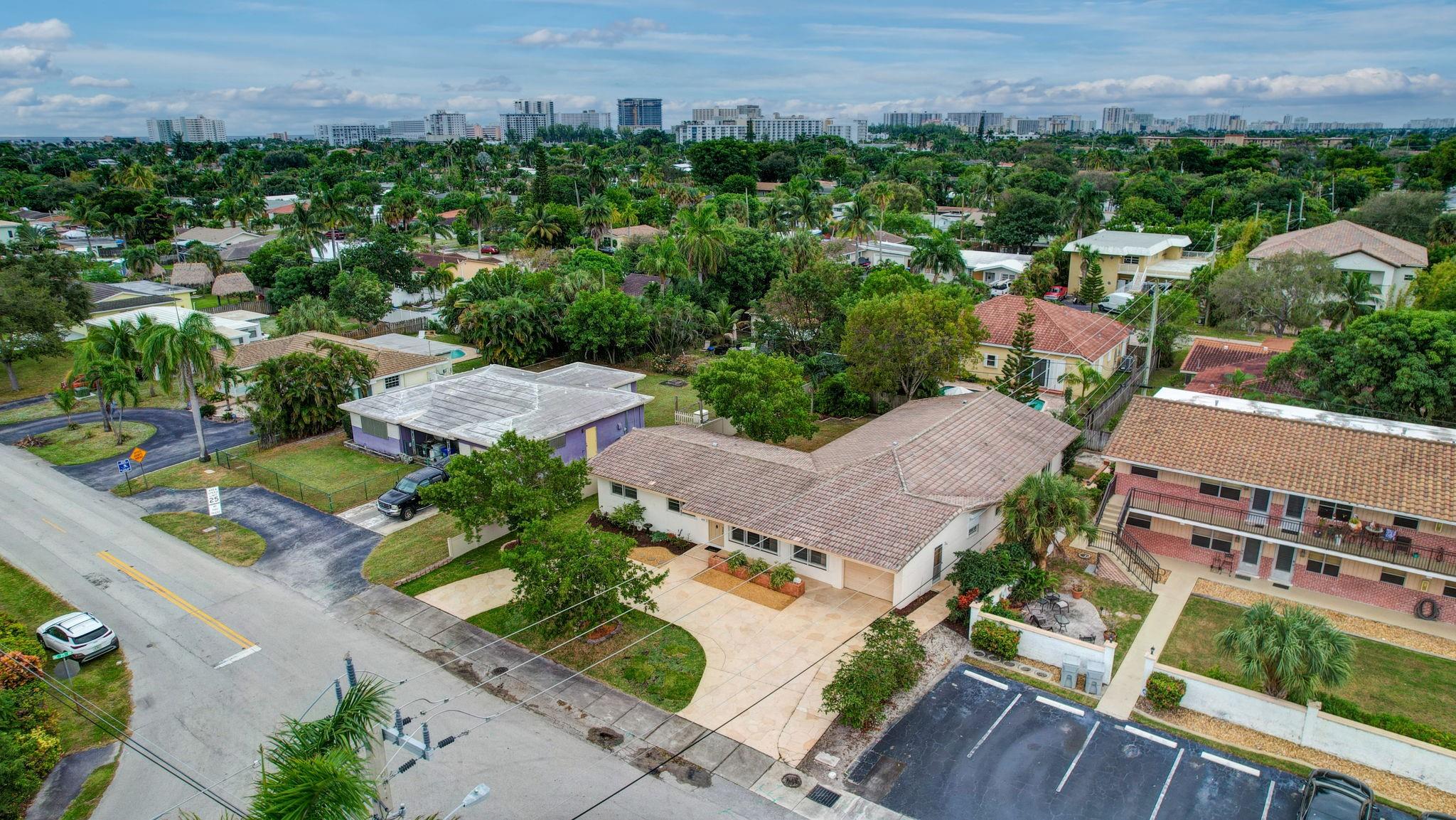 2500 NE 22nd Ct