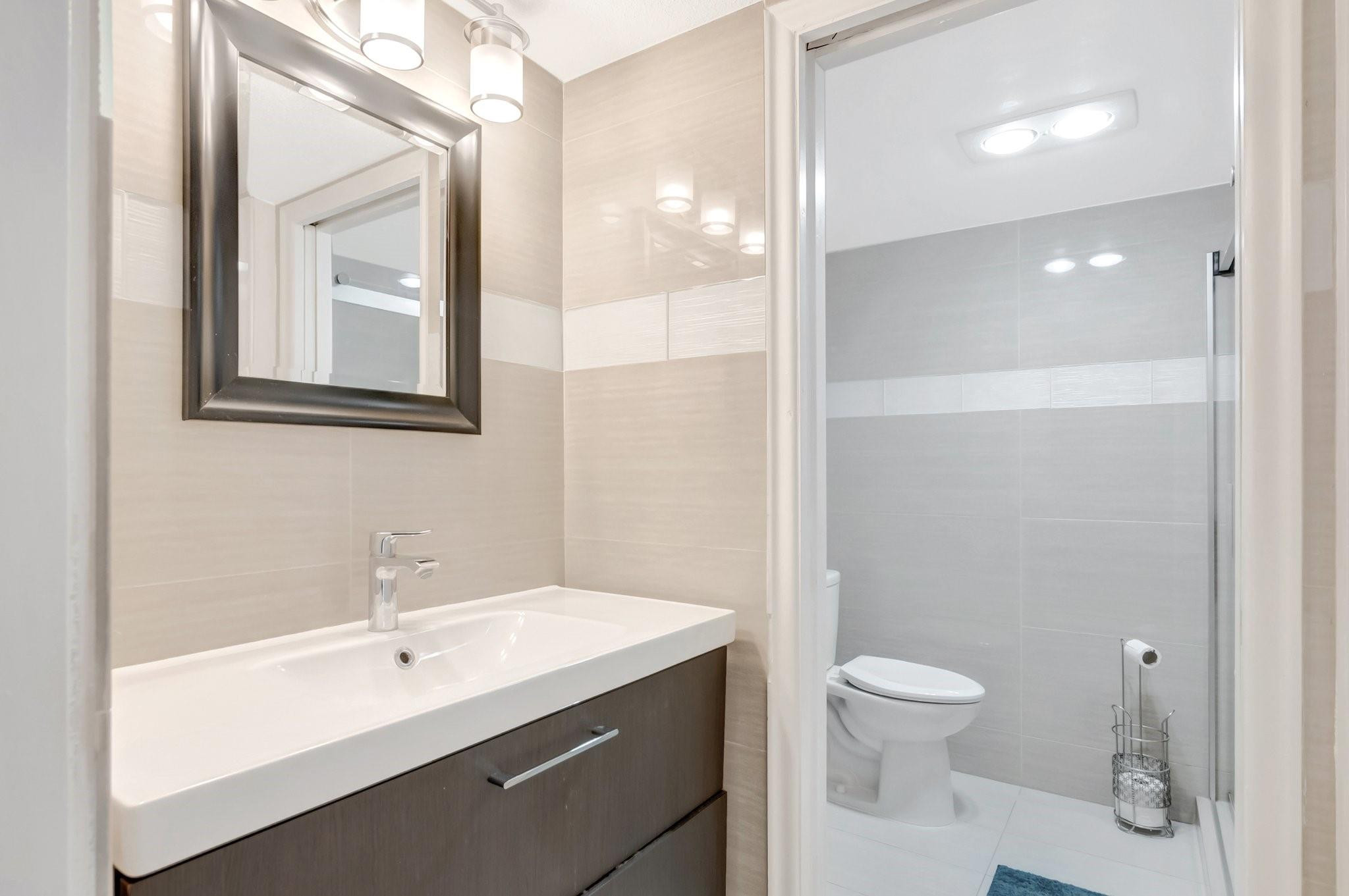 501 SW 11th Pl 403