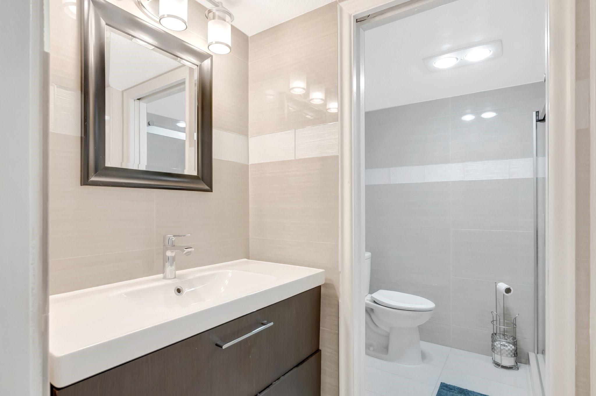 501 SW 11th Pl 403