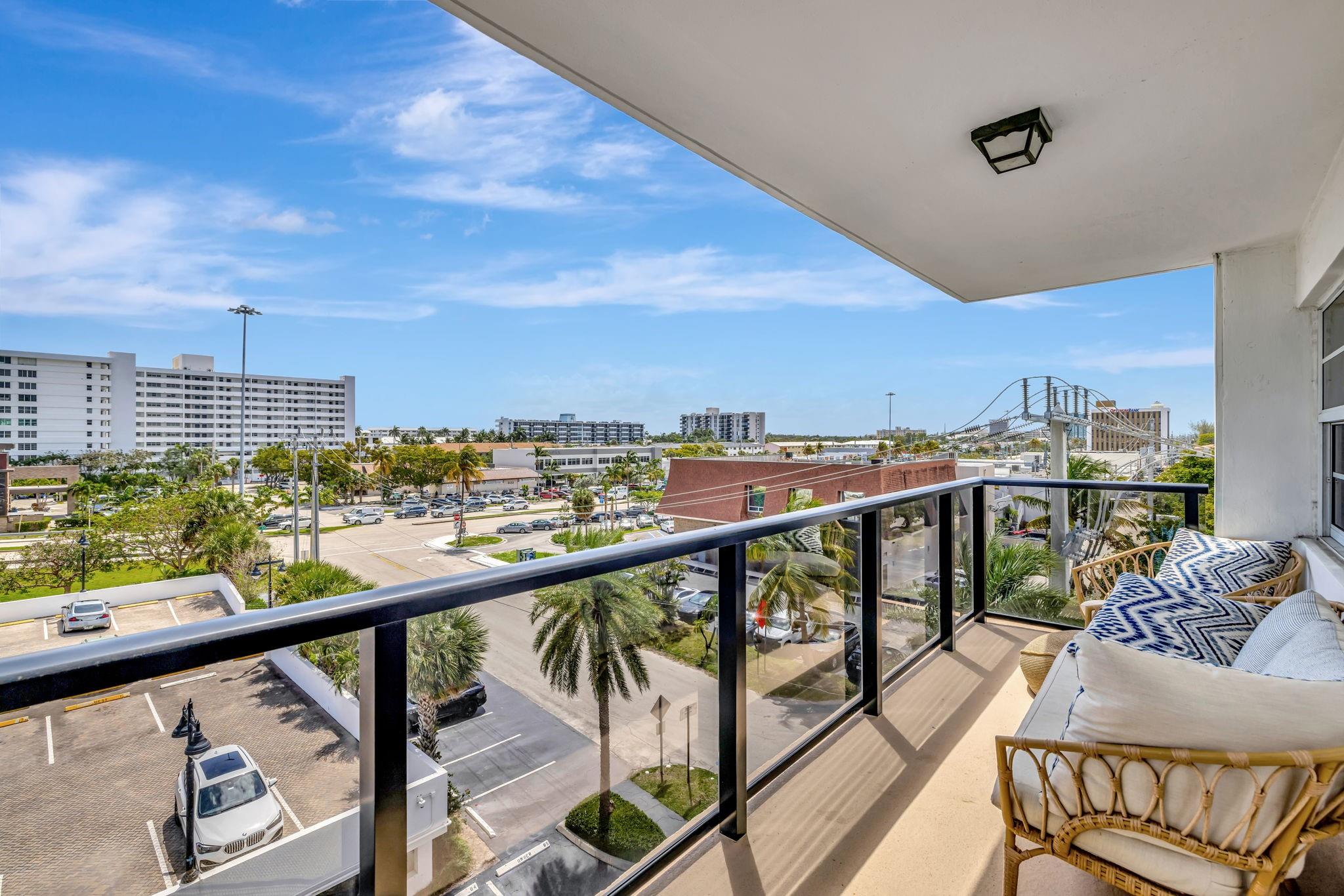 5100 Dupont Blvd 5M