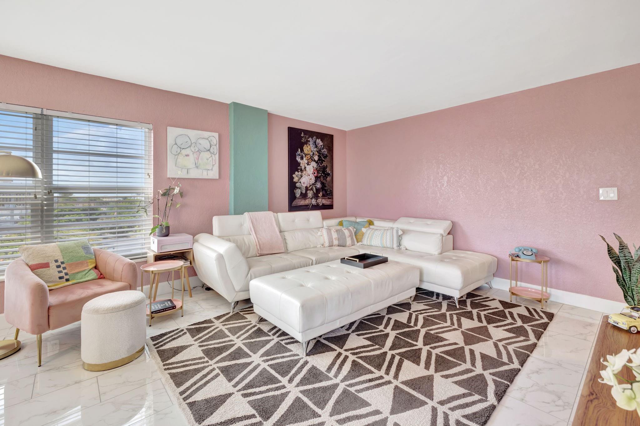 5100 Dupont Blvd 5M