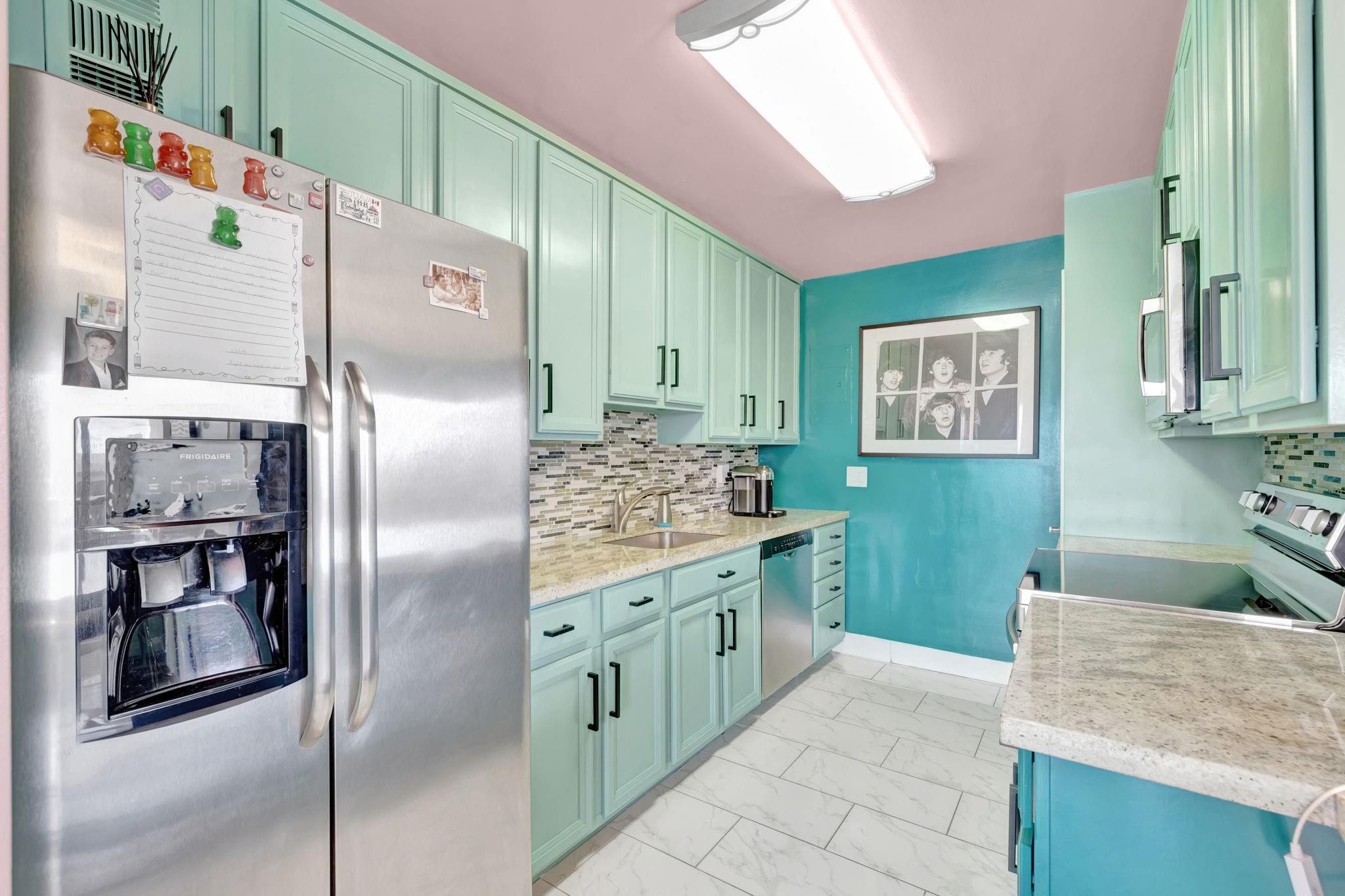 5100 Dupont Blvd 5M