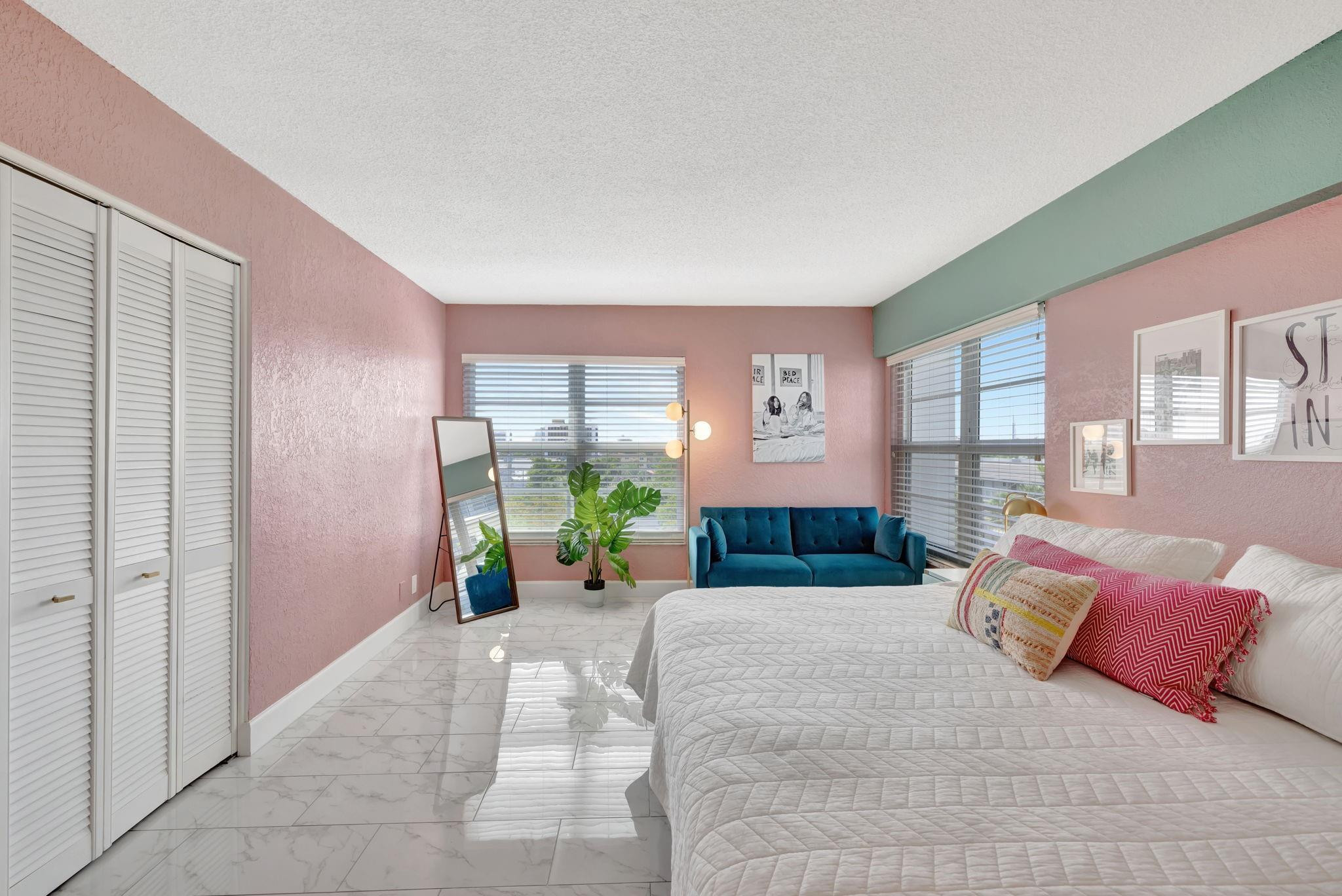 5100 Dupont Blvd 5M