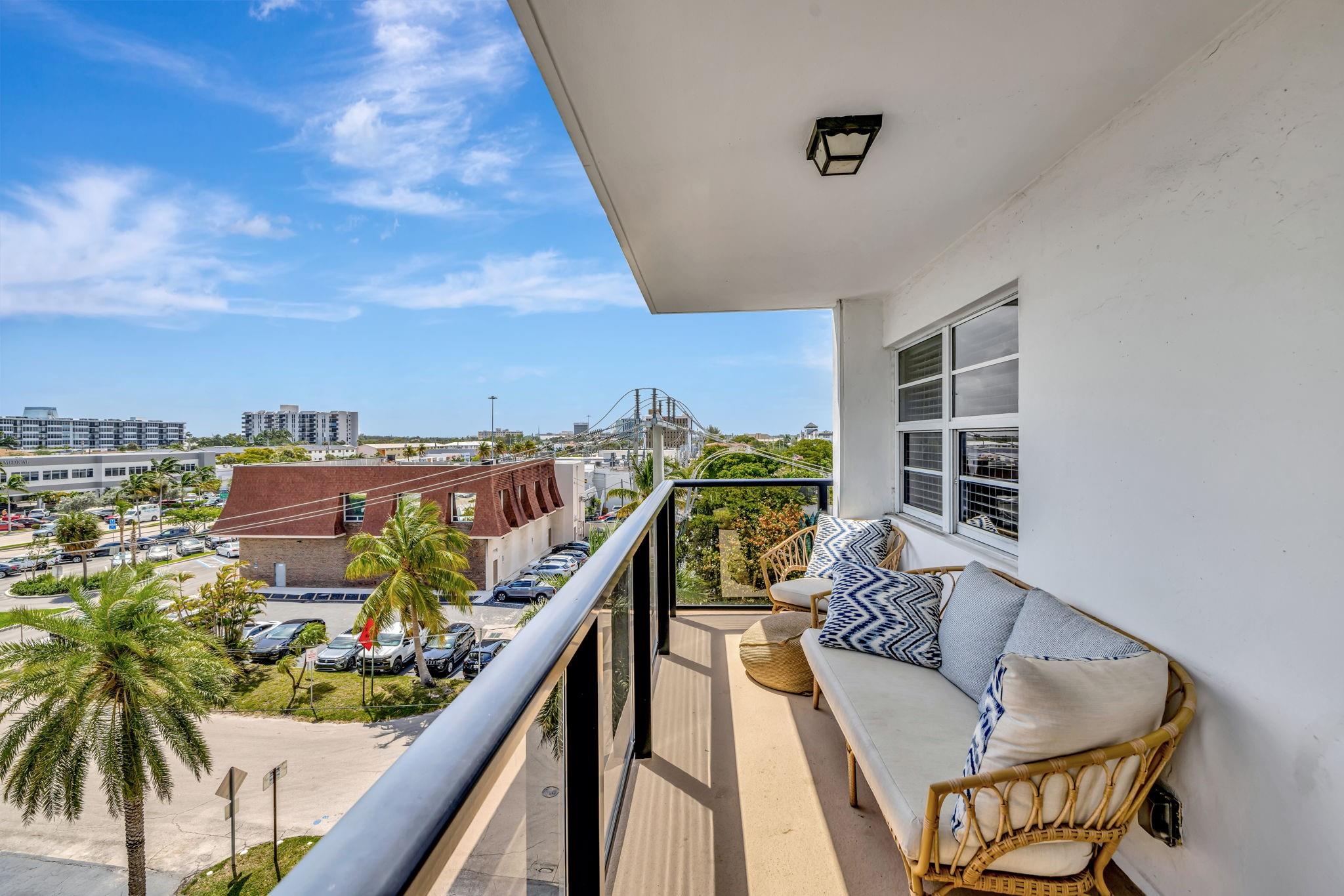 5100 Dupont Blvd 5M