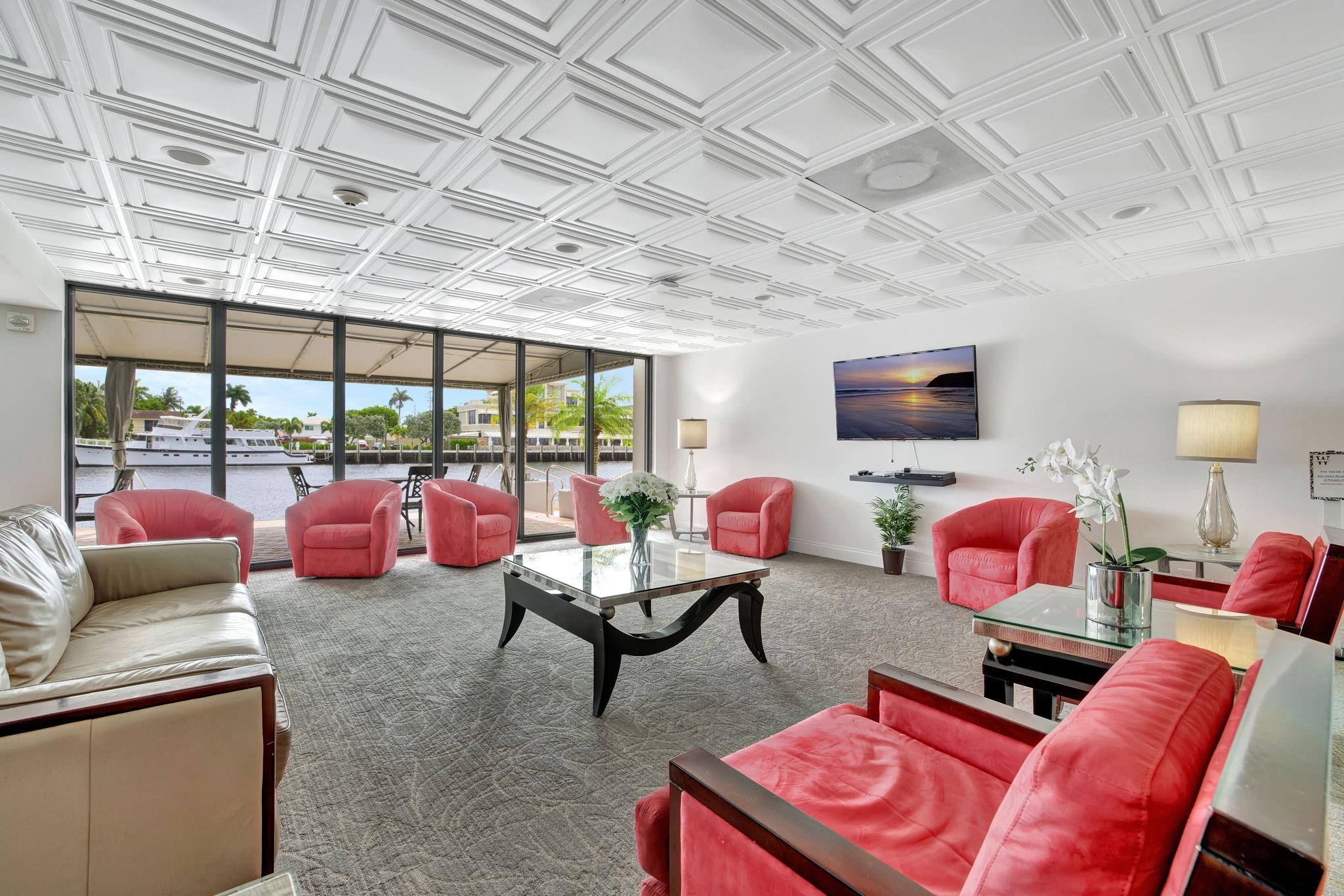 5100 Dupont Blvd 5M