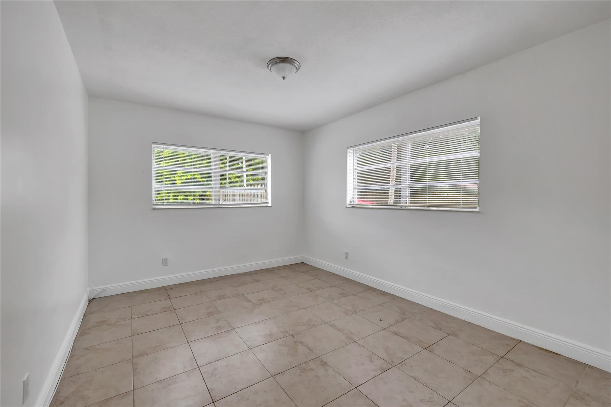 1916 SW 11th St 28