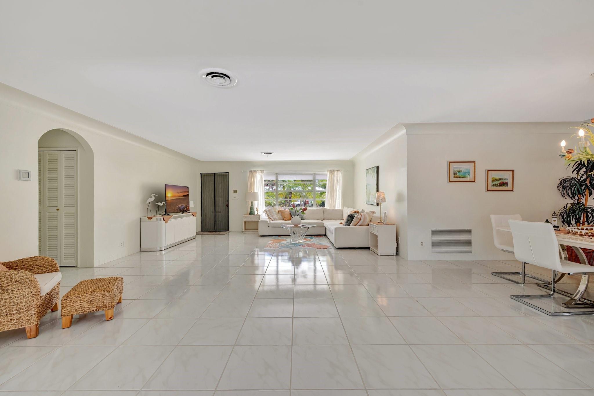 259 Corsair Ave