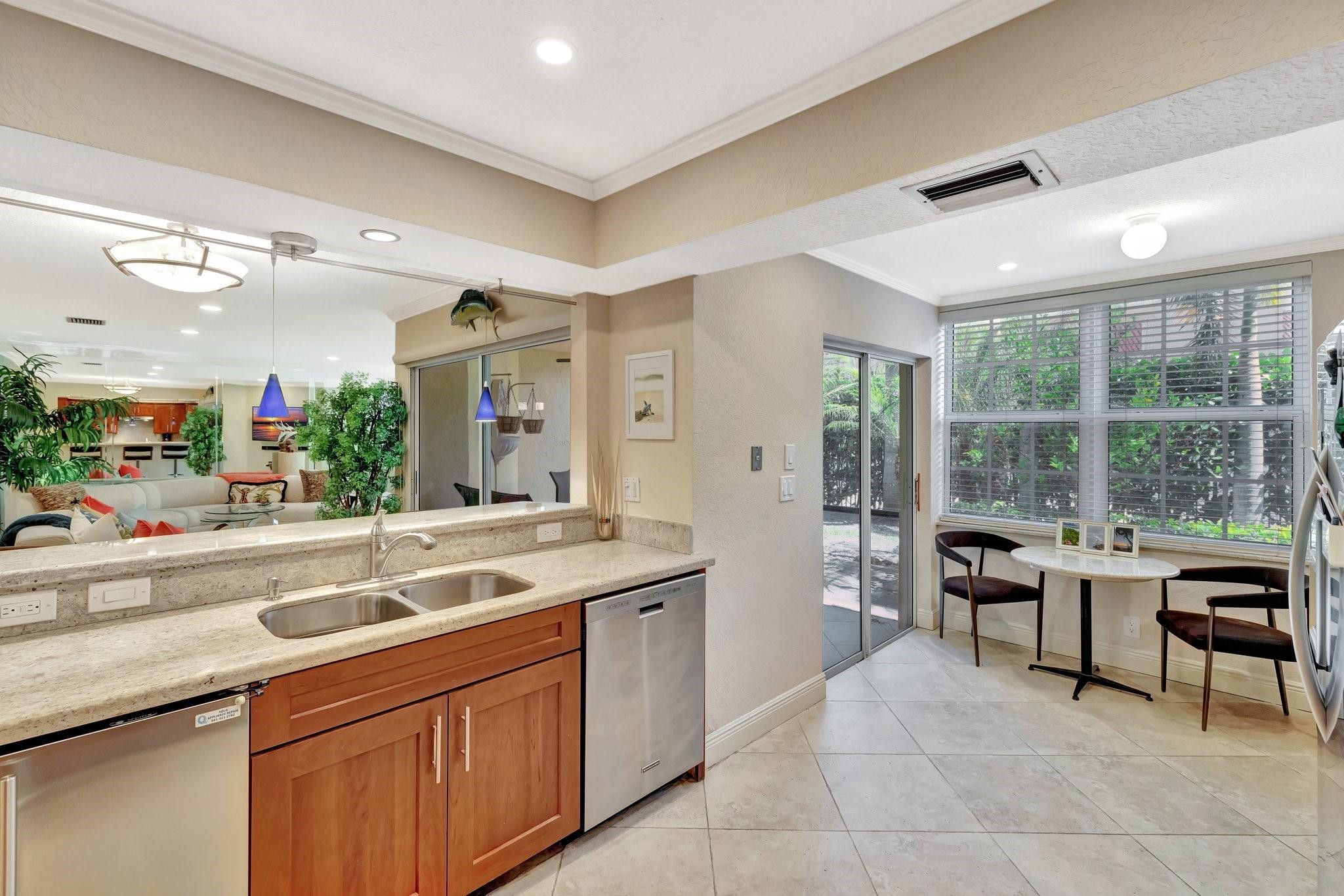 2121 S Ocean Blvd 302