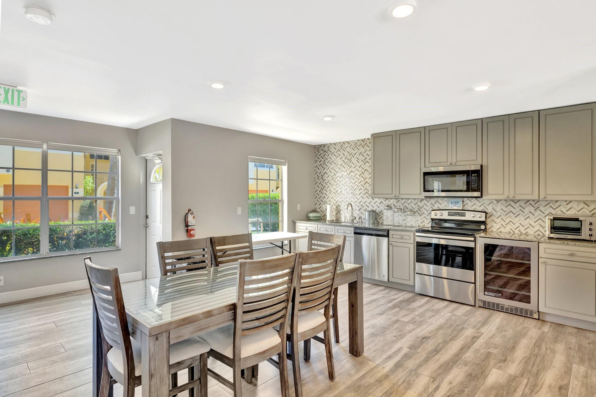 2121 S Ocean Blvd 302
