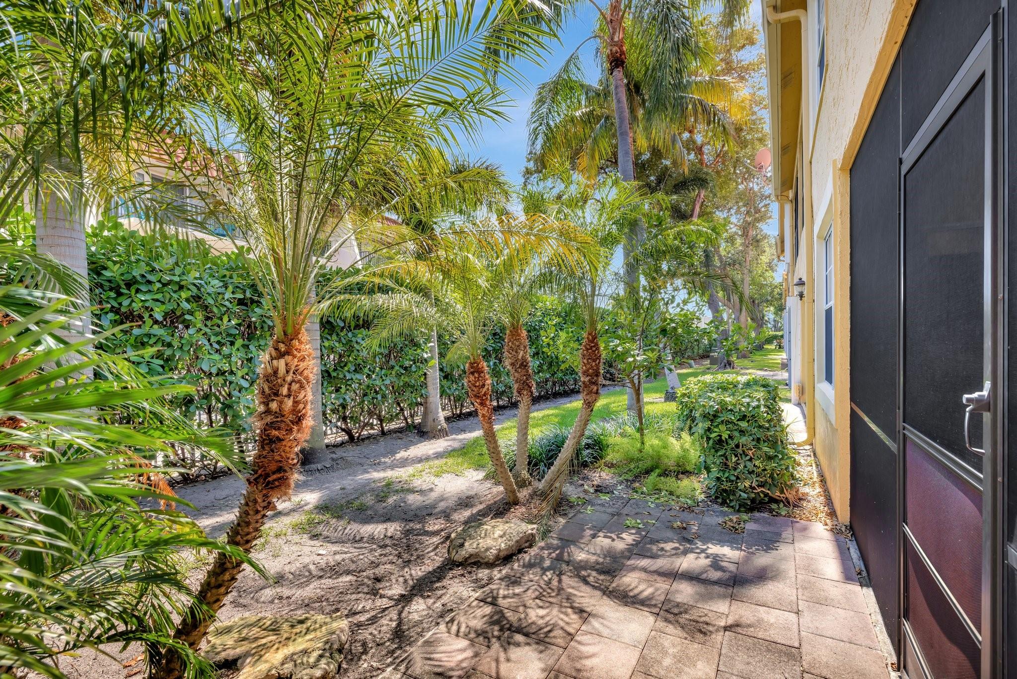 2121 S Ocean Blvd 302