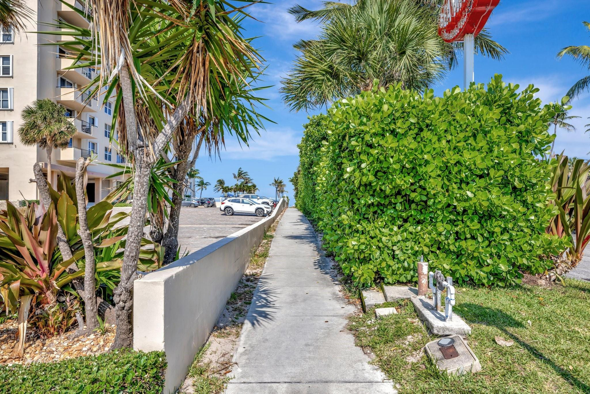 2121 S Ocean Blvd 302
