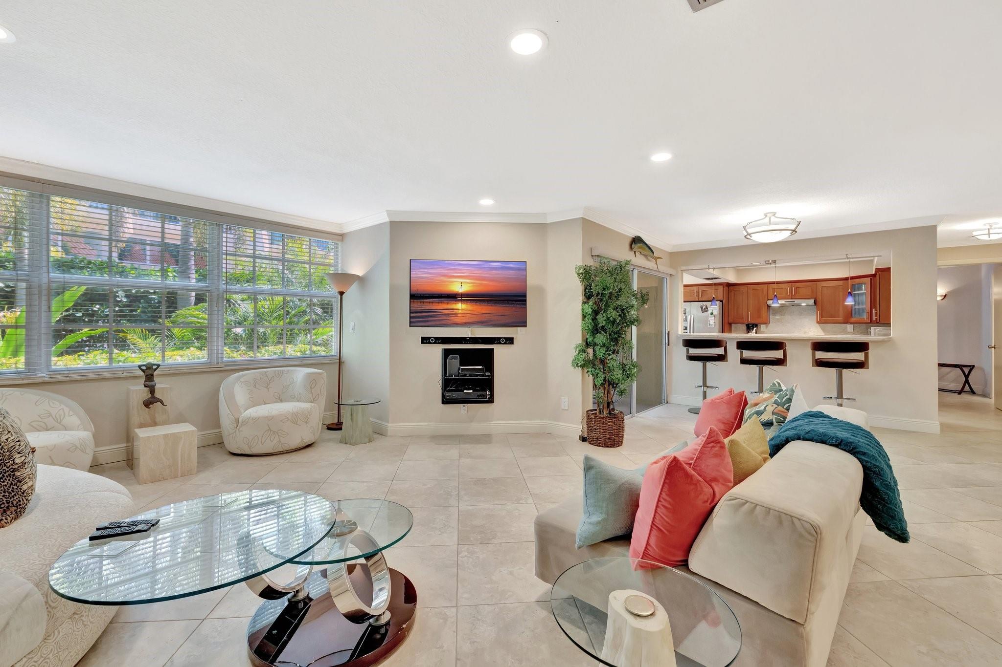 2121 S Ocean Blvd 302