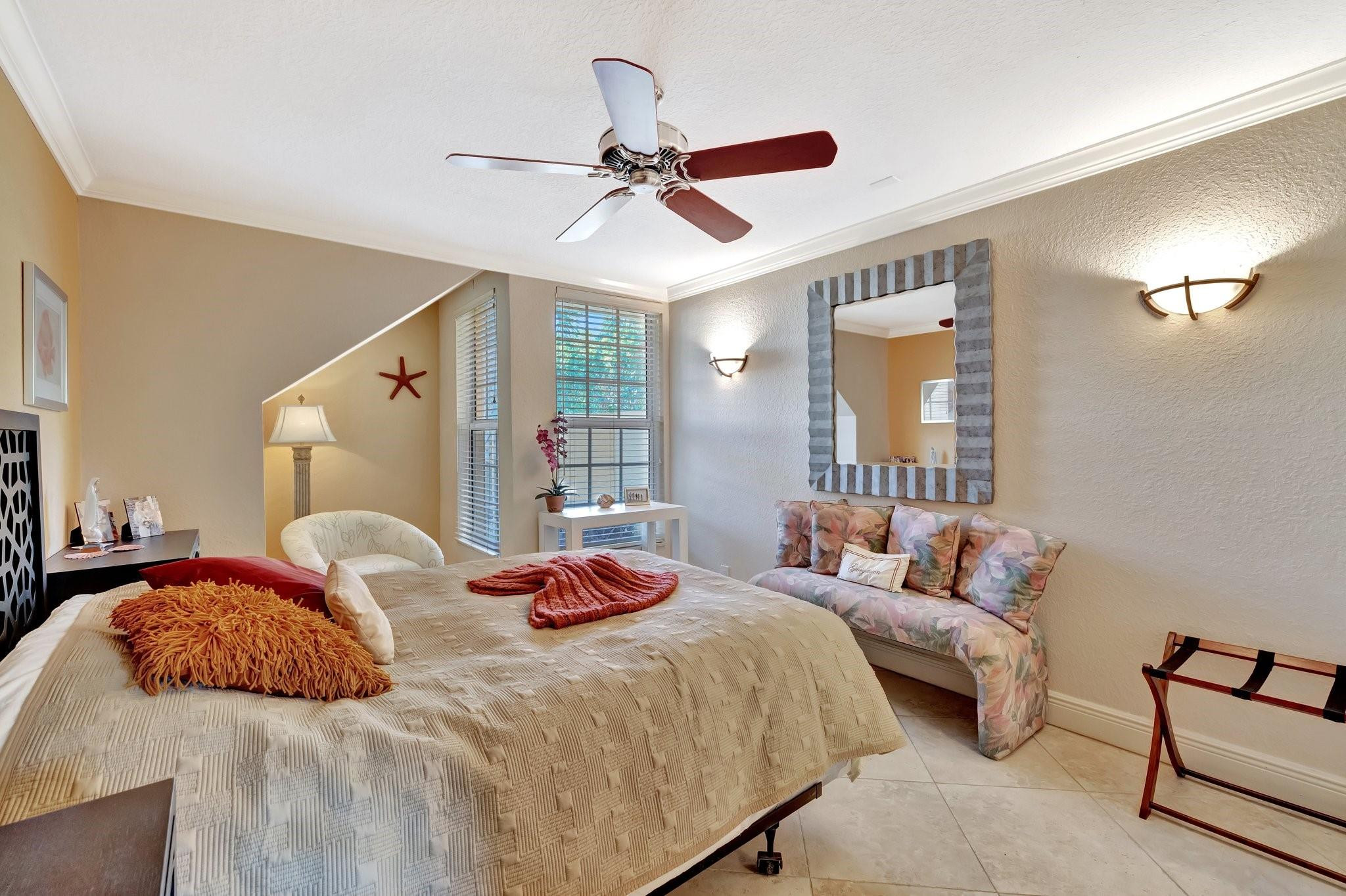 2121 S Ocean Blvd 302