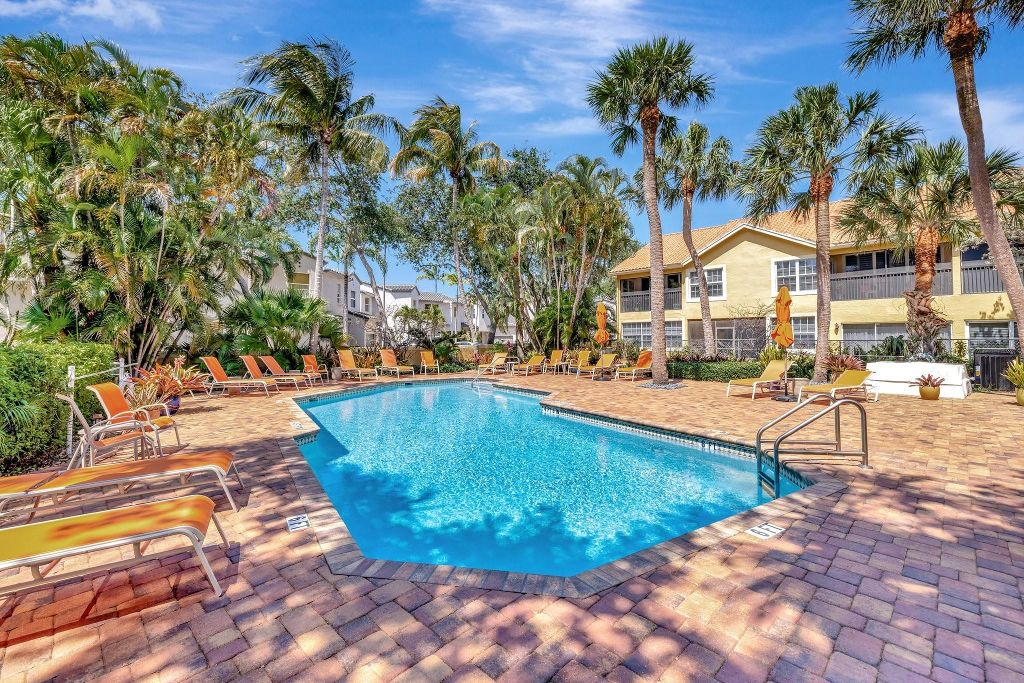 2121 S Ocean Blvd 302