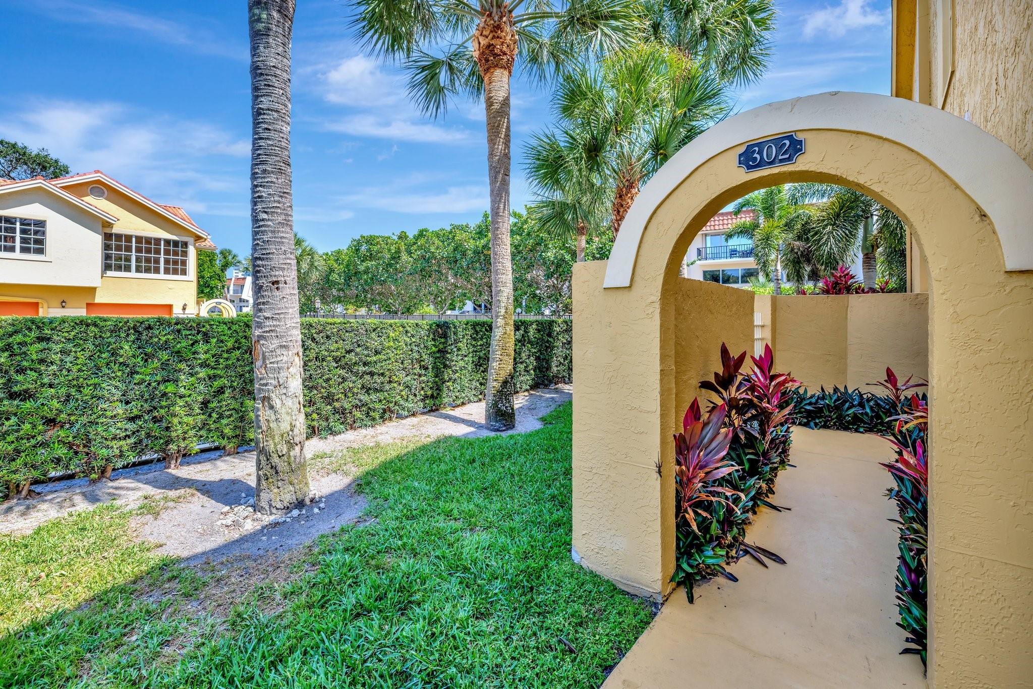 2121 S Ocean Blvd 302