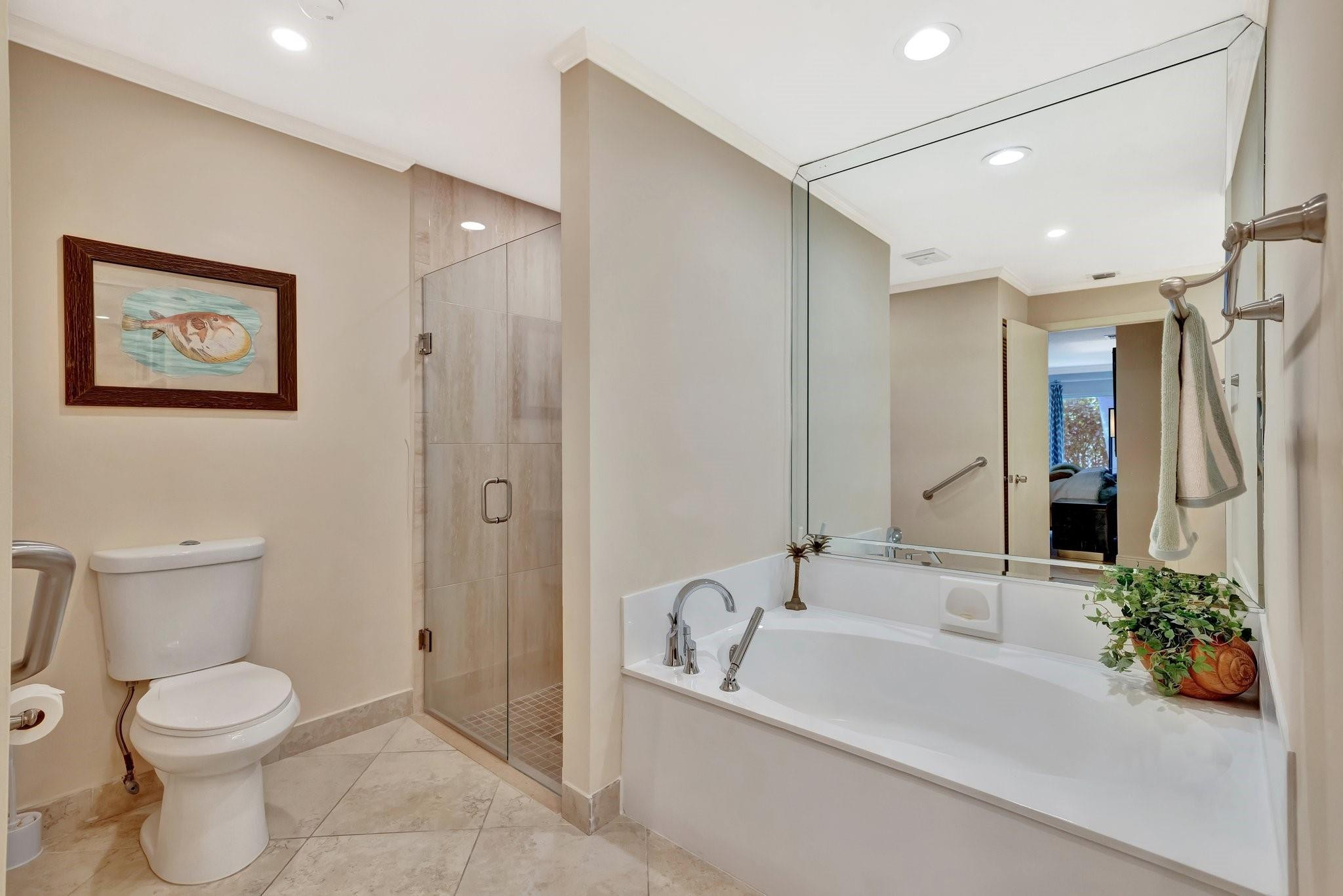 2121 S Ocean Blvd 302