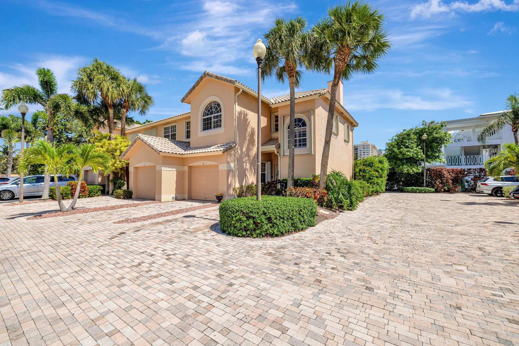 1717 S Ocean Blvd 4